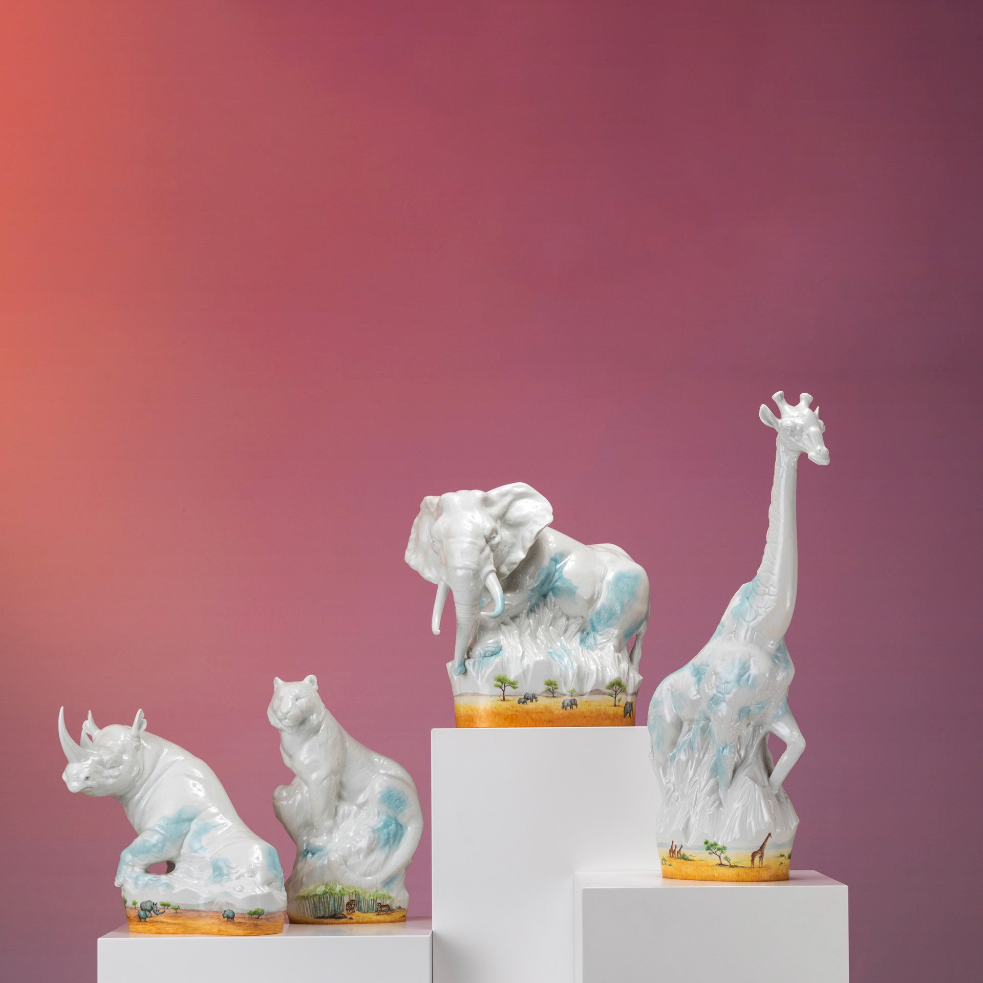 Einzelfigur Nashorn, H 28 cm | Meissen Figuren Individuell
