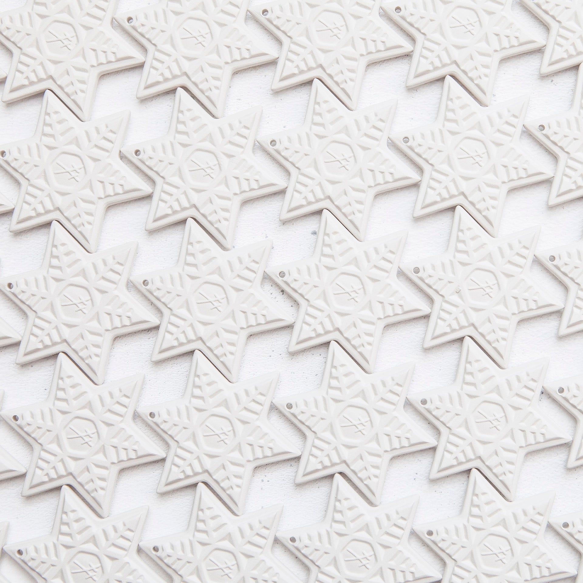 Baumschmuck Weihnachtsstern Schneeflocke, Medaillen, Böttgersteinzeug, H 4,3 cm 000004-98D43 - Meissen Weimar