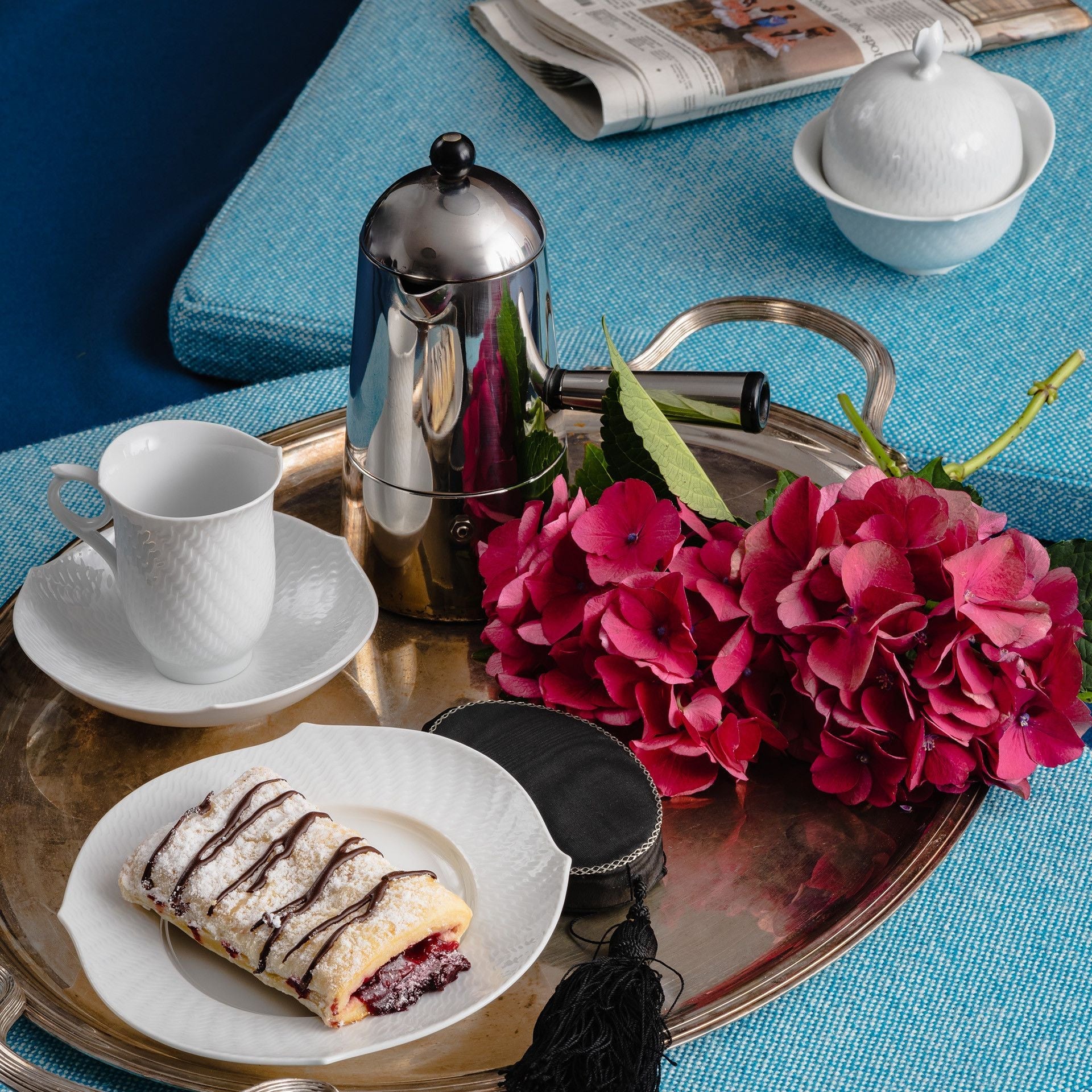 Cappuccinotasse Weiß, 0,3 l | Meissen Wellenspiel Relief 000001 - 29586 - Meissen Weimar