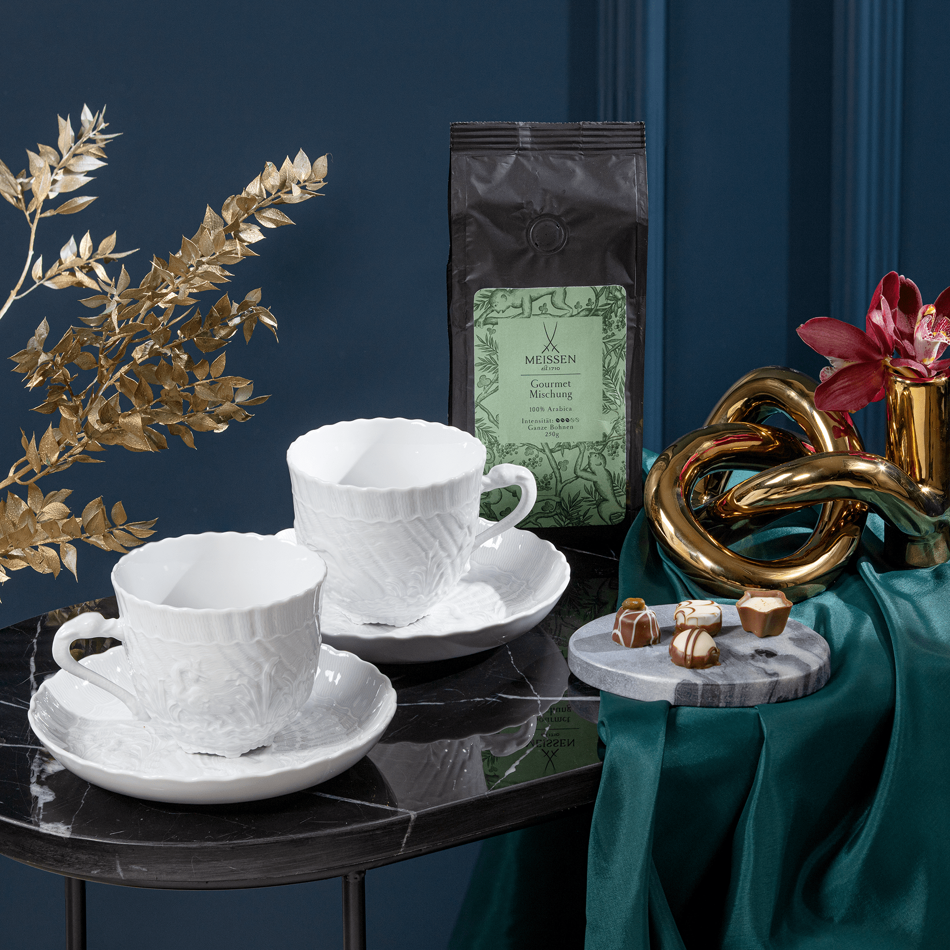 Cappuccinotasse, Weiß, H 9 cm | Meissen Schwanendessin 000001 - 05587 - Meissen Weimar