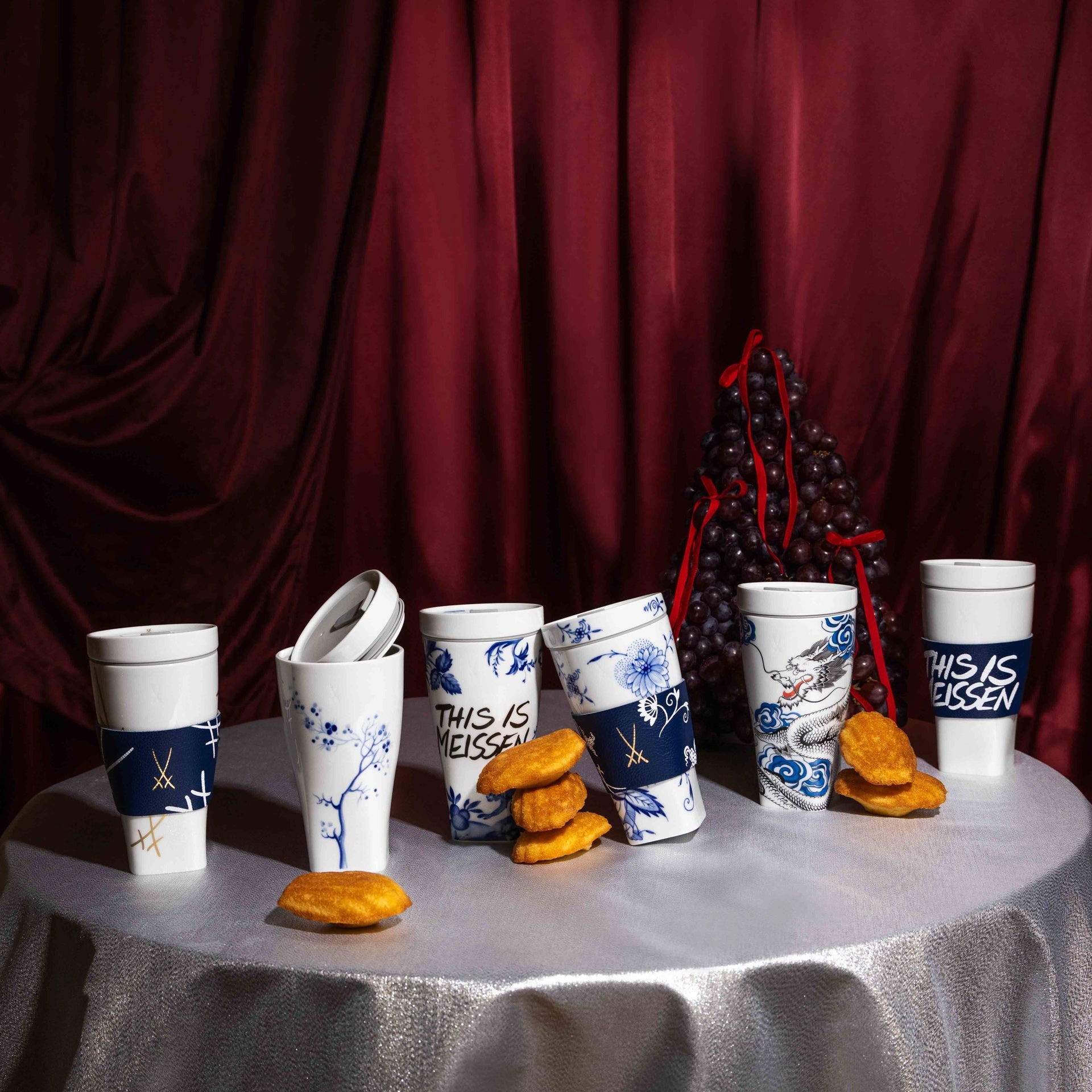 Coffee to go Becher Swords mit Manschette, 0,35 l | Meissen Coffee to go Collection - Nova vs-77a042-46m01 - Meissen Weimar