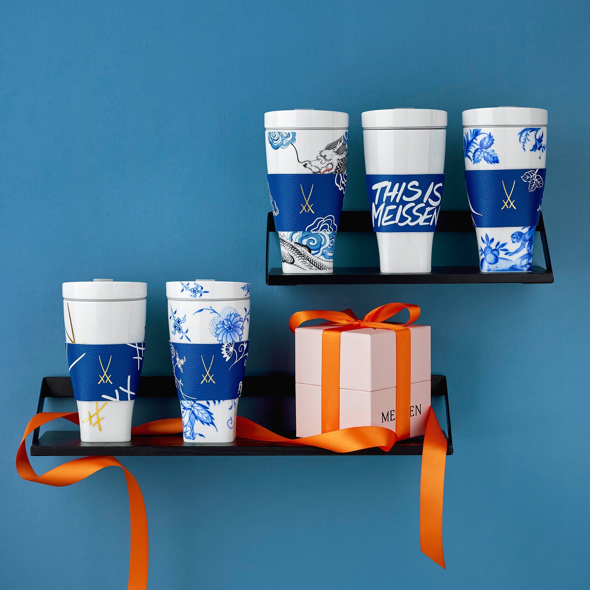 Coffee to go Becher Weiß V 0,35 l mit Monogramm gold | Meissen Coffee to go Collection - Nova vs-97b202-46m02 - Meissen Weimar