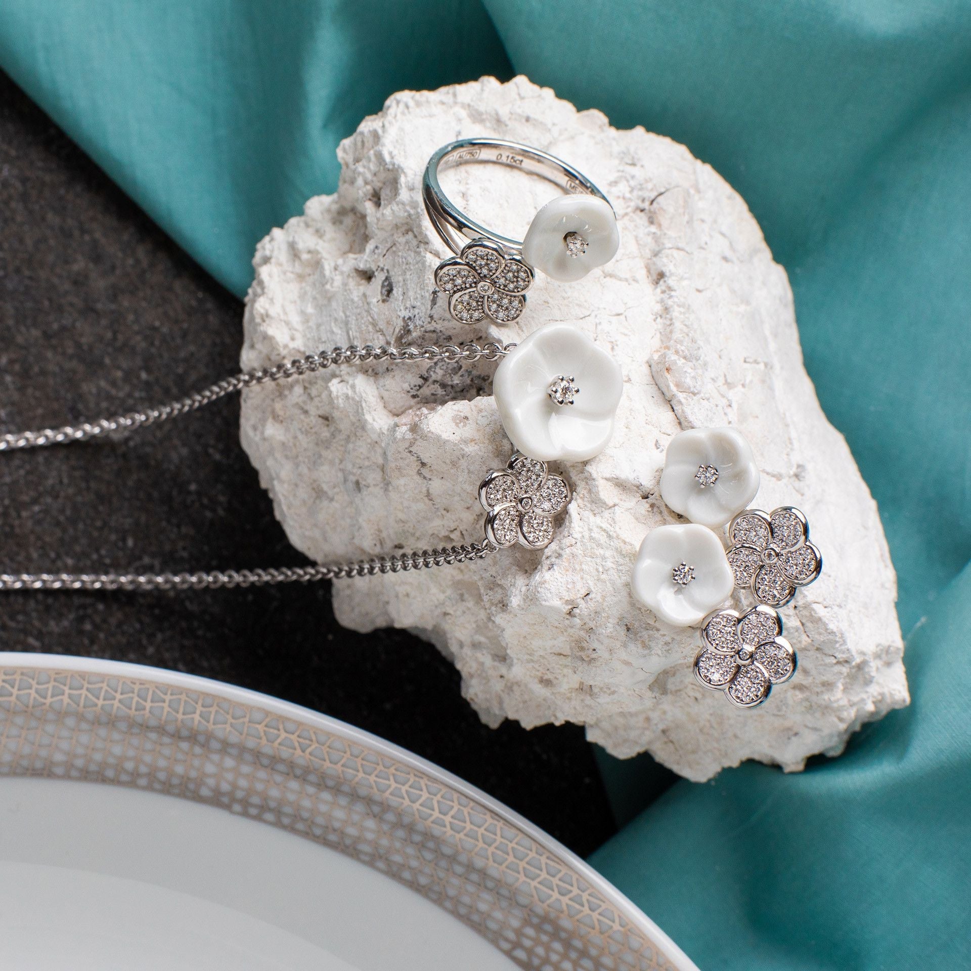 Collier Blossom Pavé, 45 cm | Meissen Royal Blossom Collection mpj20bl275c45 - Meissen Weimar