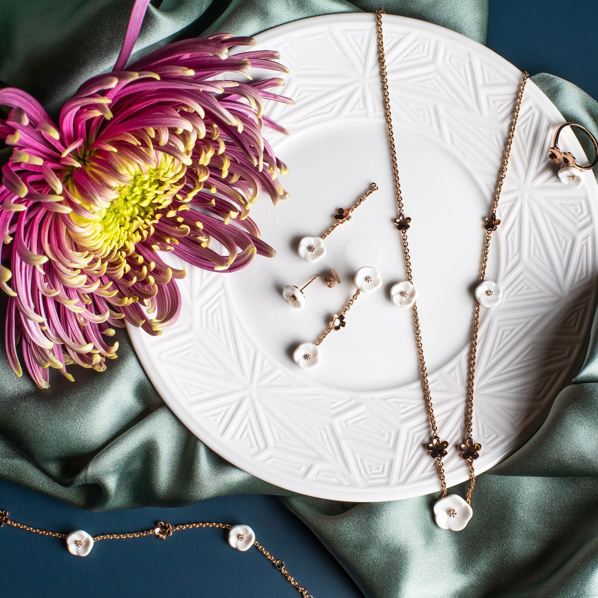 Collier Royal Blossom Bouquet, 45 cm | Meissen Royal Blossom Collection mpj20bl196c45 - Meissen Weimar
