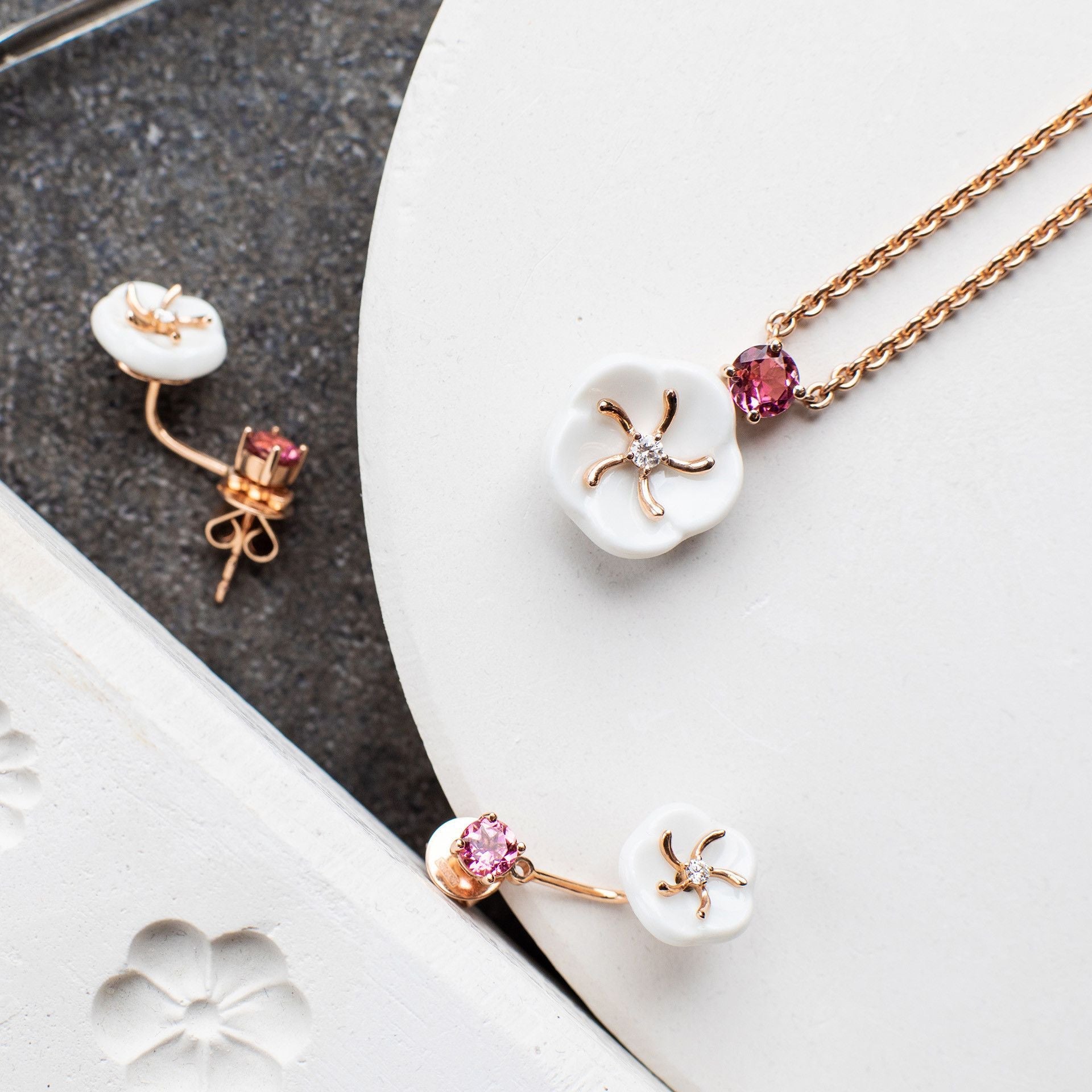 Collier, Turmalin Rosa, 45 cm | Meissen Royal Blossom Collection mpj20bl165c45 - Meissen Weimar