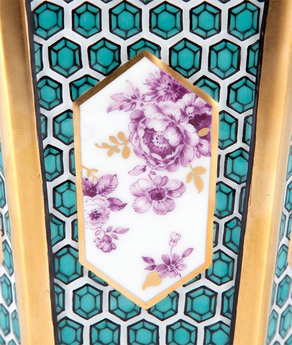 Deckelvase, Wabenrelief, H 32 cm | Meissen Limitierte Meisterwerke 207584 - 51353 - Meissen Weimar