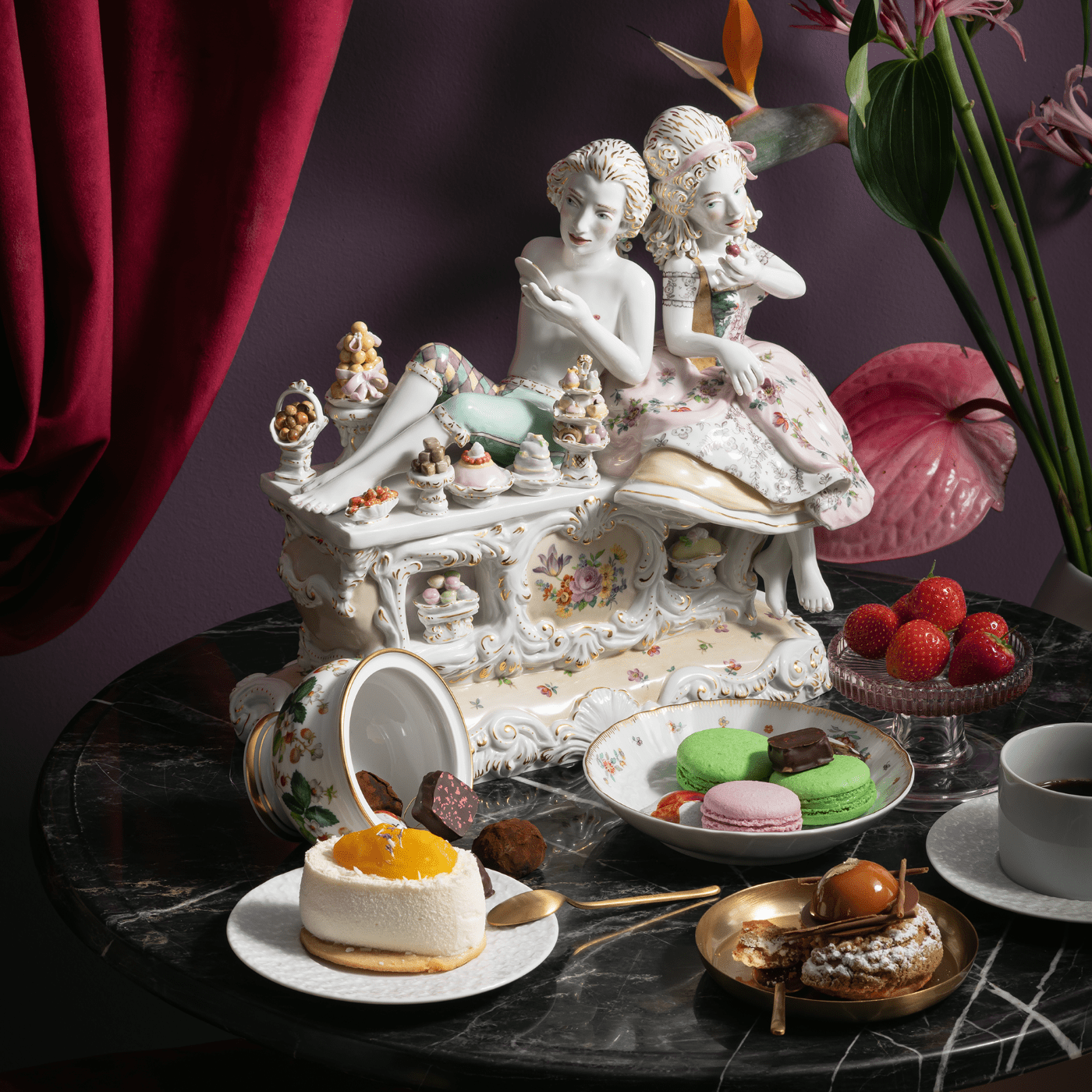 Designerfigur Zuckerbrot und Unterfangen, H 30 cm | Meissen Figuren Individuell 65c028 - 73699 - Meissen Weimar