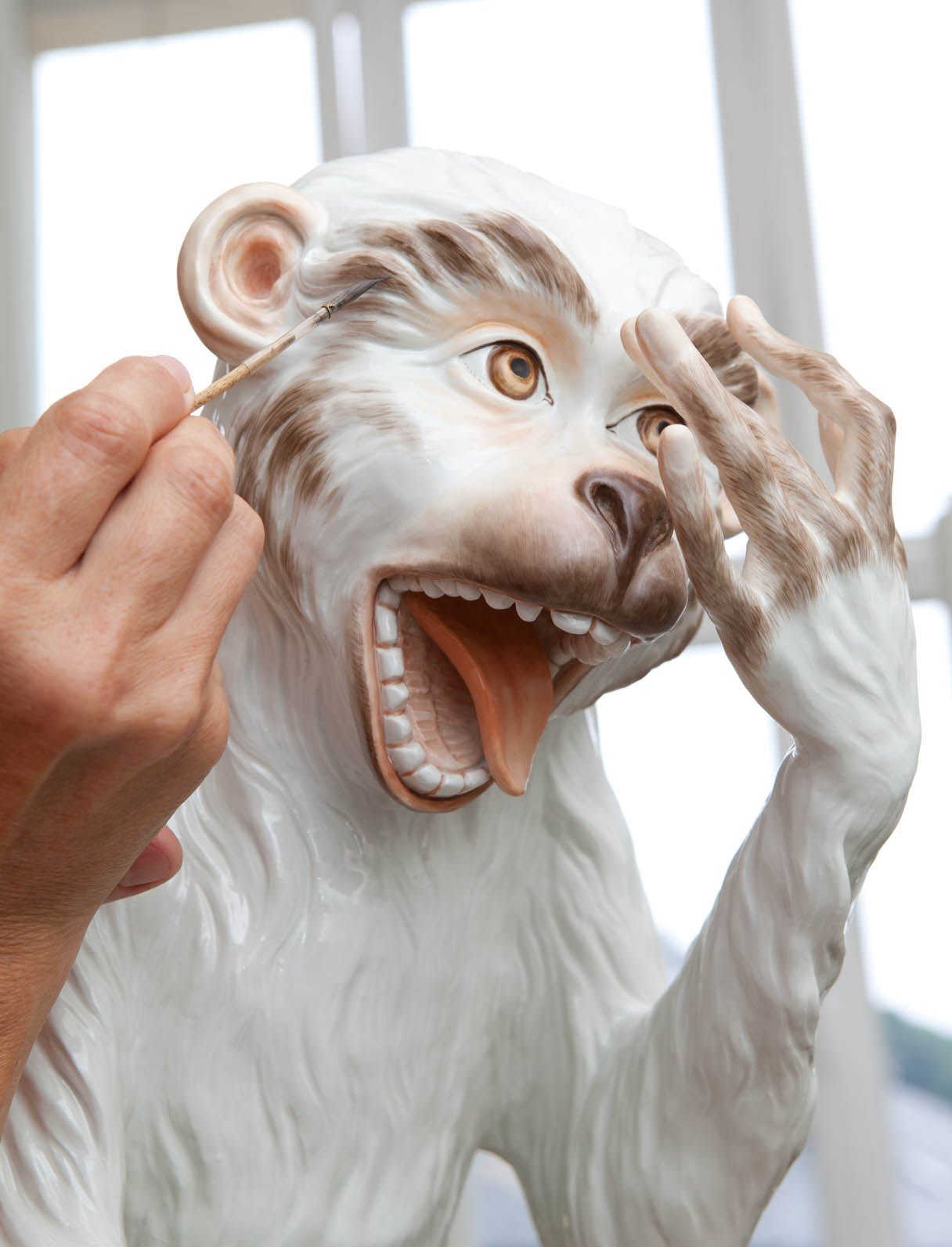 Einzelfigur Affe mit Jungtier, Porzellan, H 59 cm, limitiert | Meissen Limitierte Meisterwerke 900384 - 76m15 - Meissen Weimar