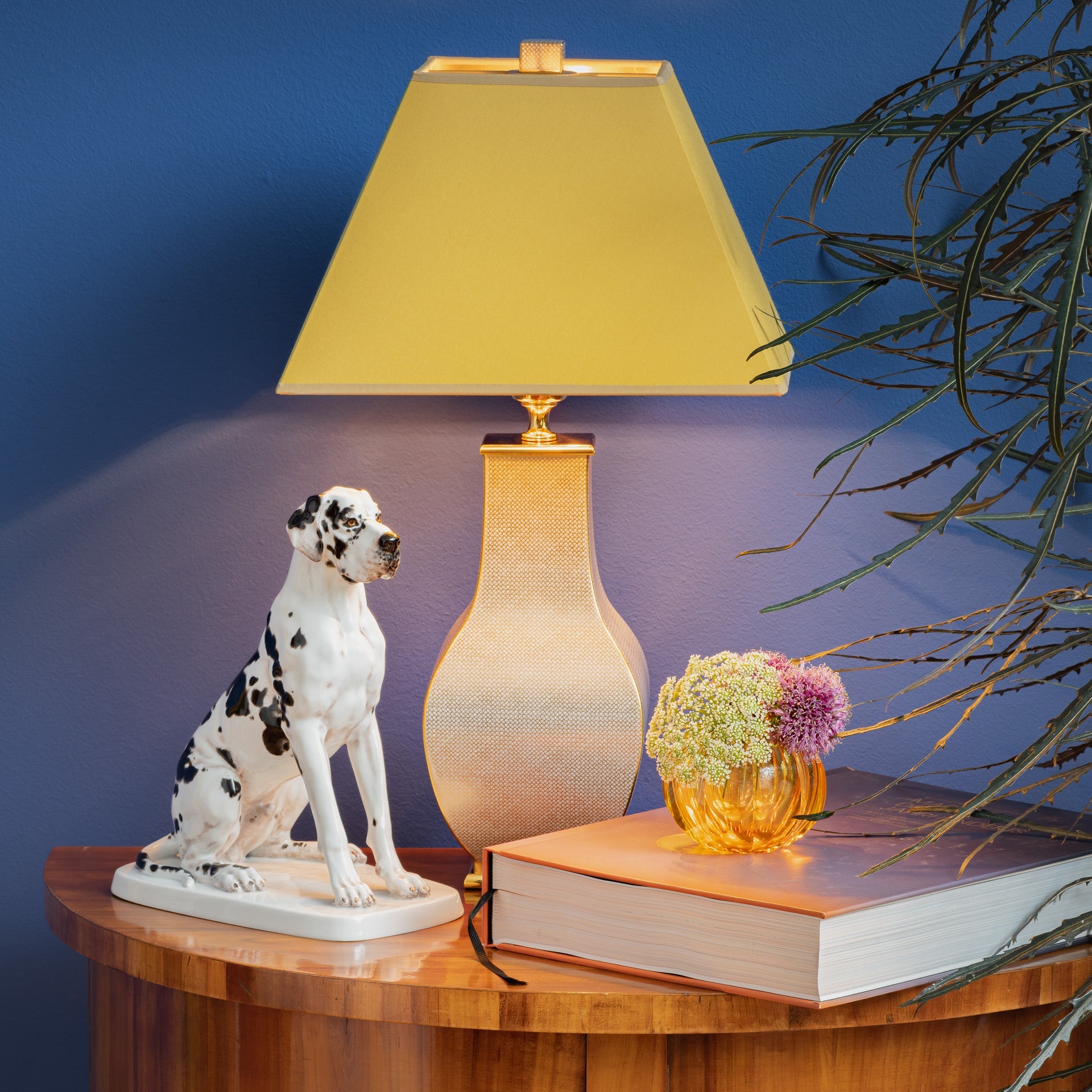 Einzelfigur Deutsche Dogge, Bunt staffiert, H 25 cm | Meissen Figuren Individuell 900100 - 78639 - Meissen Weimar