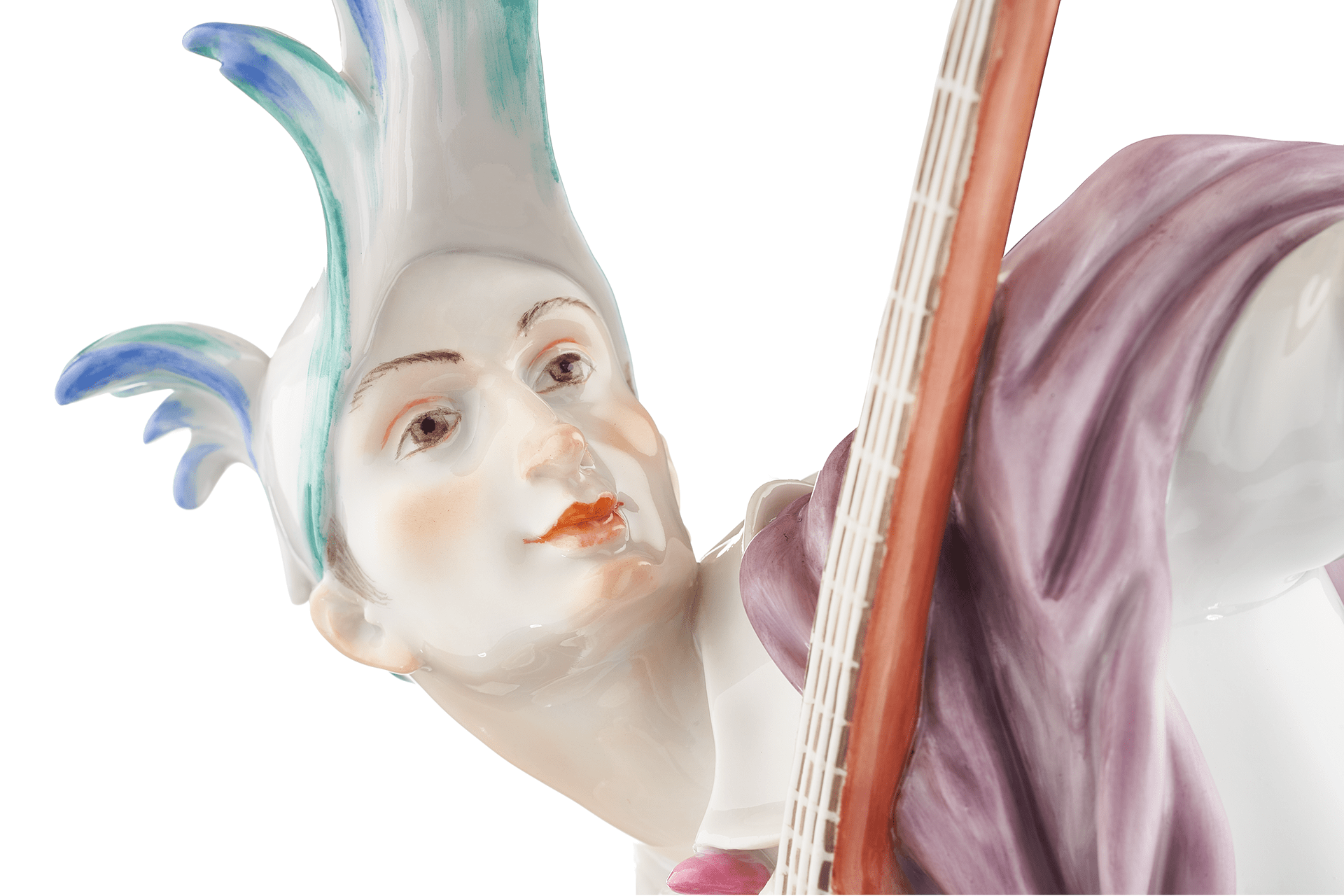 Einzelfigur Komödiant mit Laute, bunt und gold staffiert, H 30 cm | Meissen Figuren - Edition Italienische Komödie 900300 - 73345 - Meissen Weimar