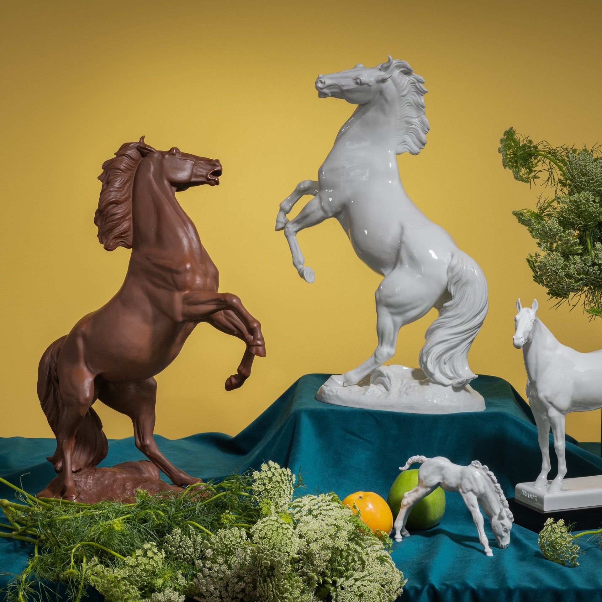 Einzelfigur Pferd Maestoso, Böttgersteinzeug, H 52 cm | Accessoires Meissen Böttgersteinzeug 000002 - 86124 - Meissen Weimar