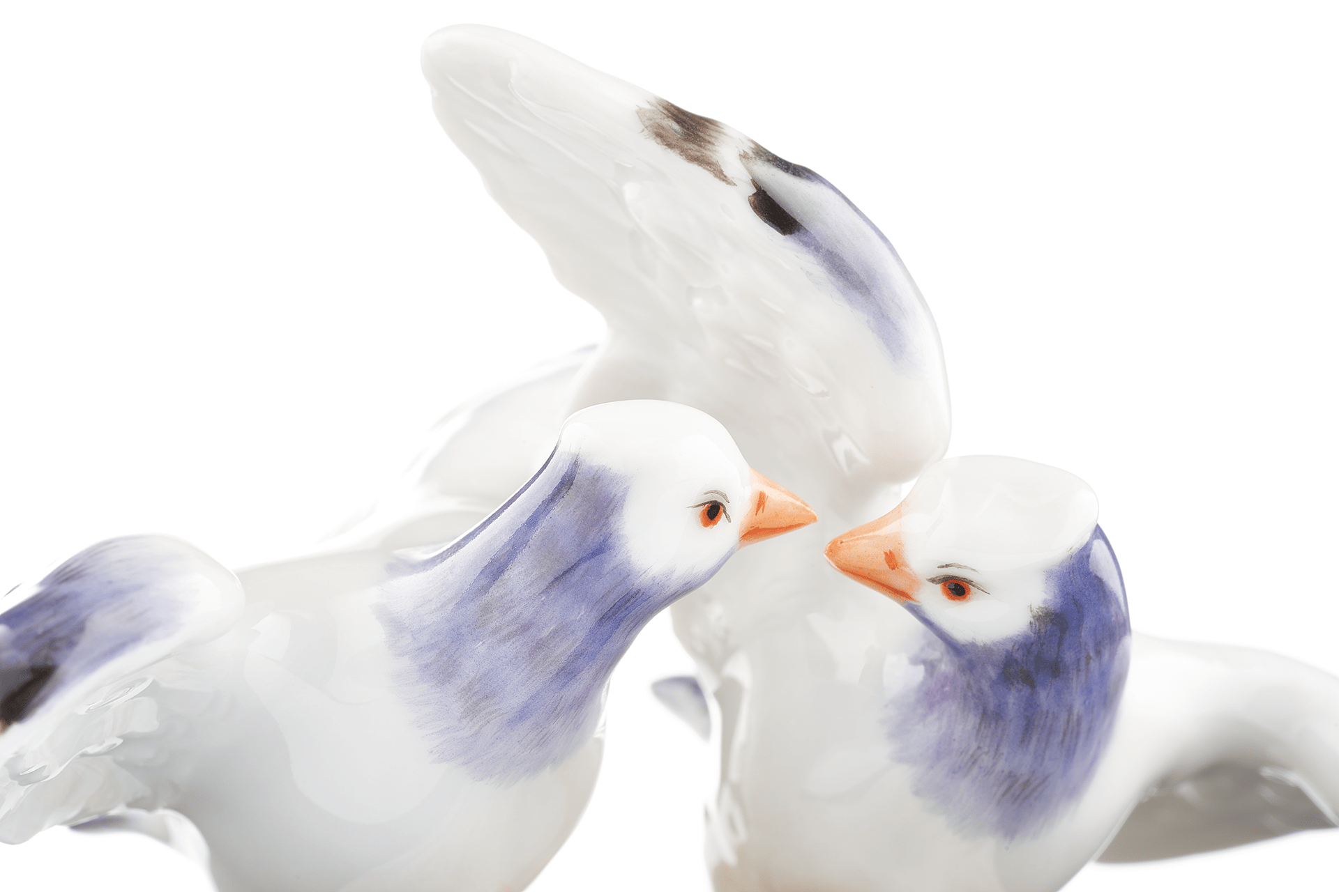 Einzelfiguren Taubenpaar, bunt staffiert, H 5,5 cm | Meissen Figuren Individuell 900100 - 77380 - Meissen Weimar