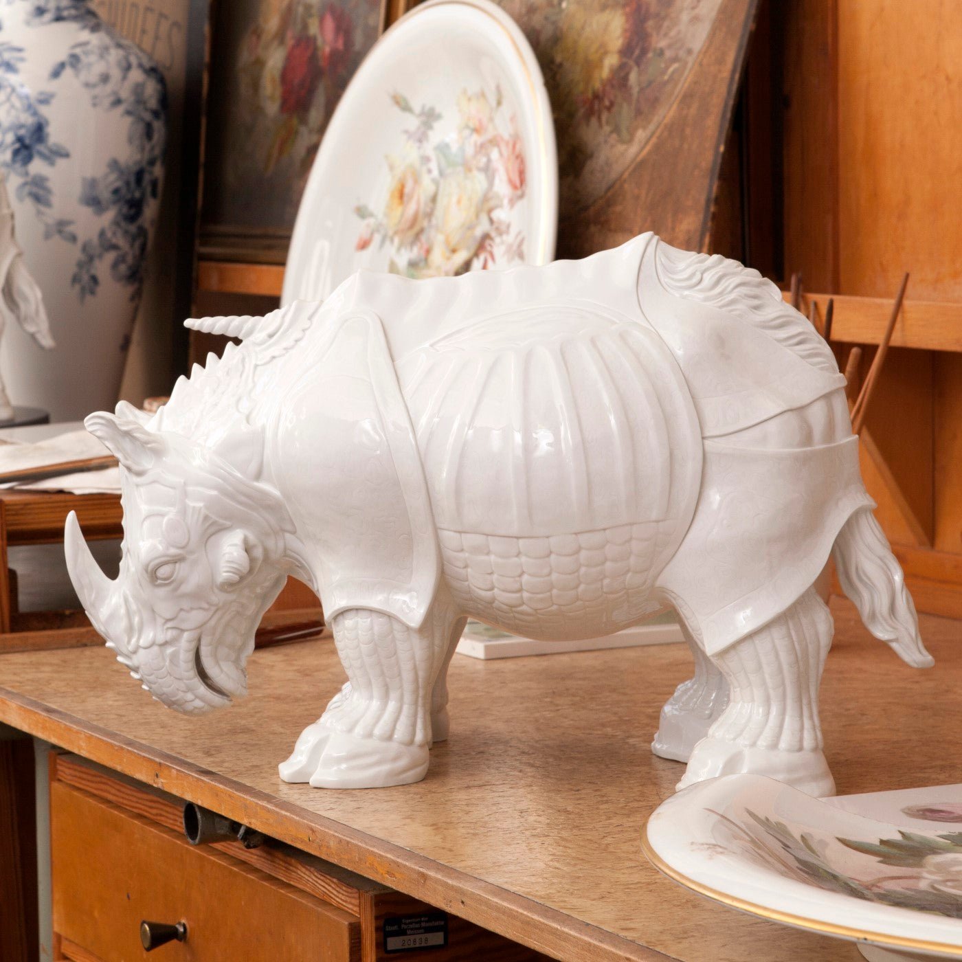 Figur Indisches Panzernashorn, weiß, H 28 cm | Meissen Limitierte Meisterwerke 999982 - 78640 - Meissen Weimar