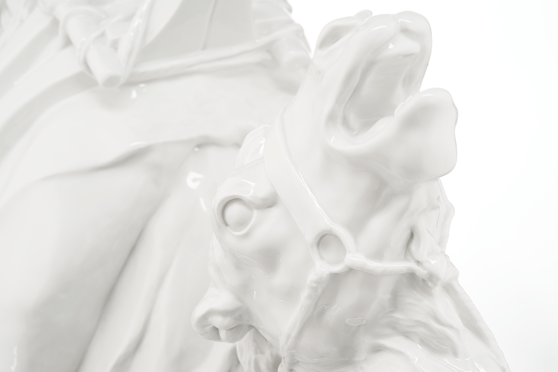 Figur Liegendes Lastkamel, Weiß, T 49 cm | Meissen Einzelplastik 000001 - 76078 - Meissen Weimar