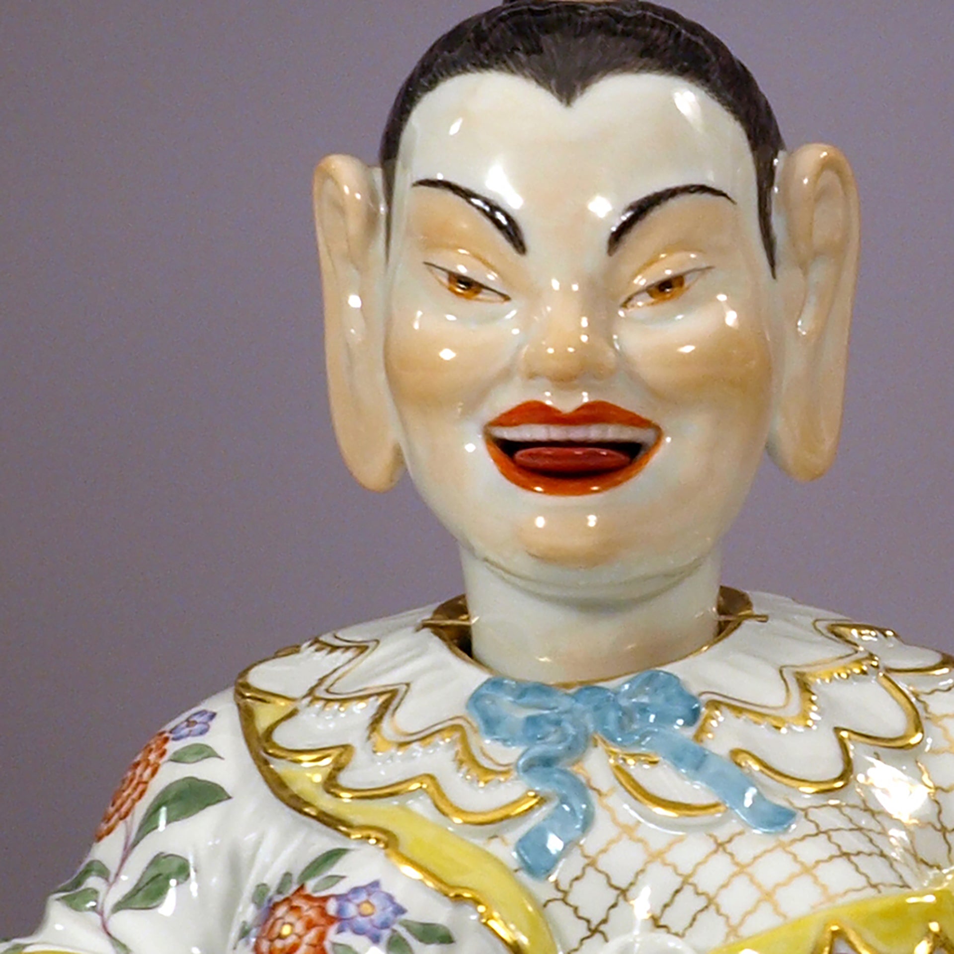 Figur, Pagode weiblich, H 16,5 cm | Meissen Exklusiv - Kollektion 900380 - 67823 - Meissen Weimar