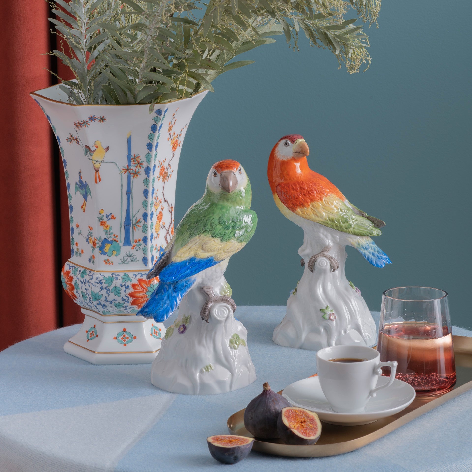 Figur Papagei, Bunt staffiert, H 22 cm | Meissen Figuren Individuell 900100-77039 - Meissen Weimar