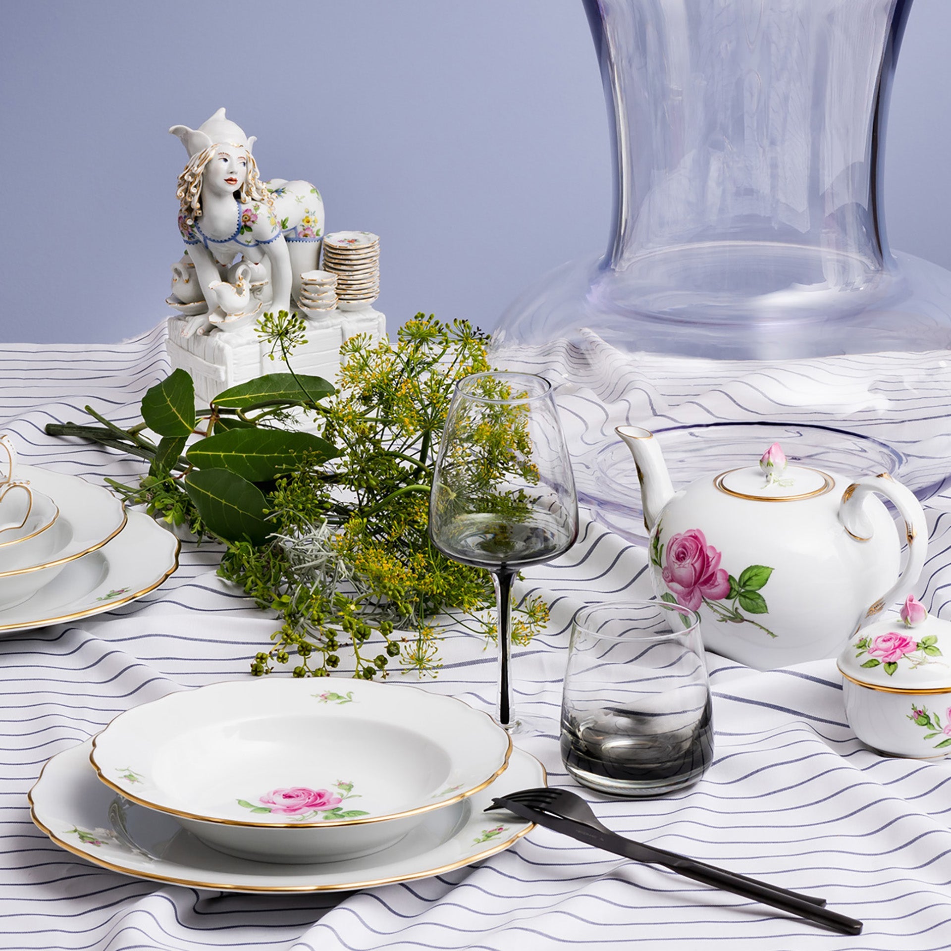 Figur Stow Away, Porzellan, H 22 cm | Meissen Figuren Individuell 65c028 - 73723 - Meissen Weimar
