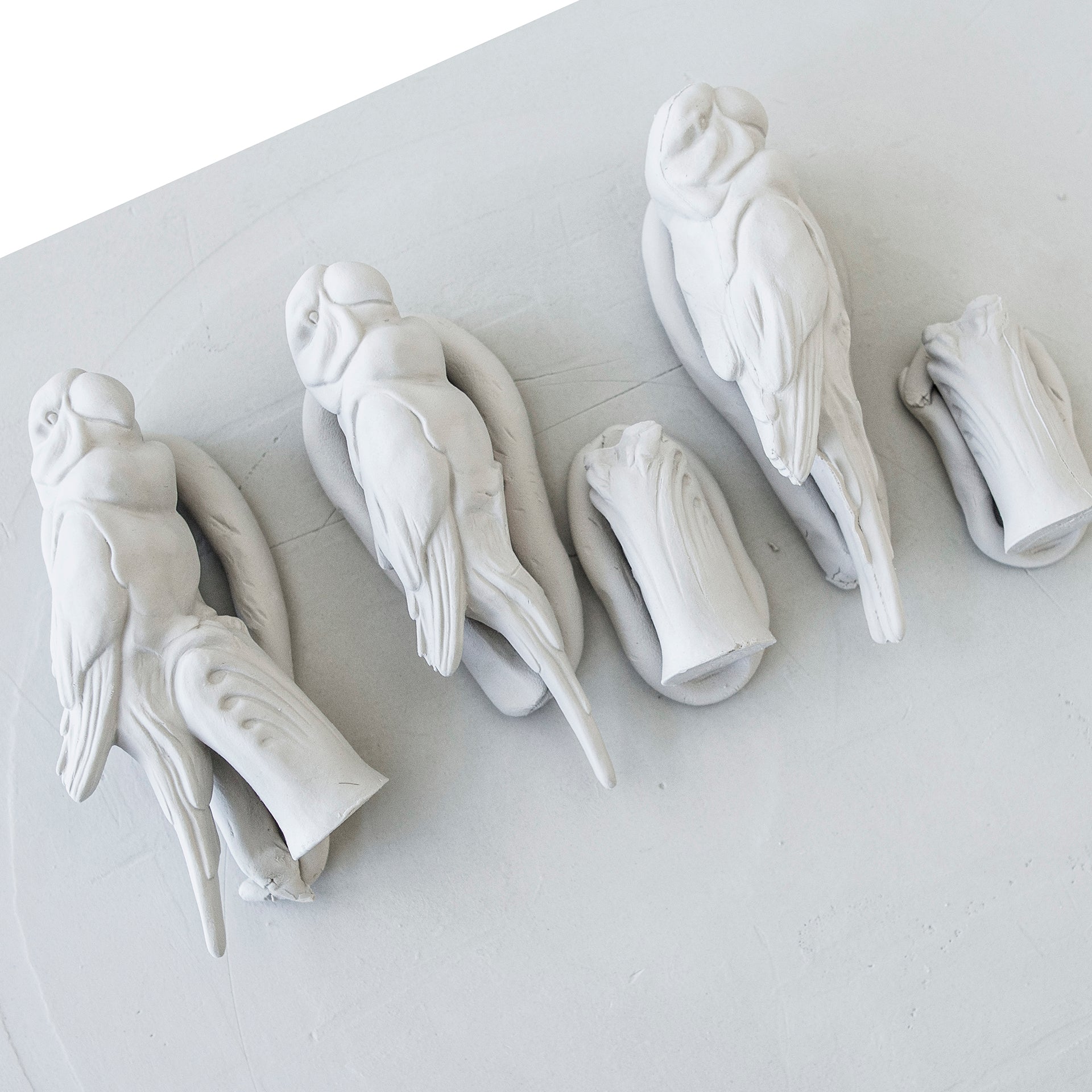 Figur Vogel an Schale, H 11,5 cm | Meissen Figuren Individuell 900174 - 78329 - Meissen Weimar