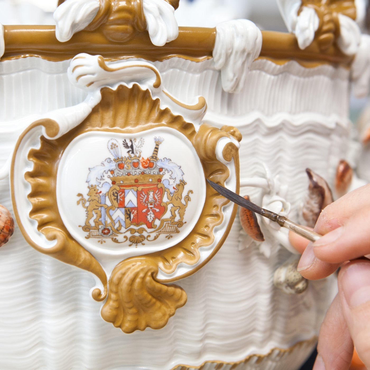 Gläserkühler Brühlsches Wappen, Höhe 22,5 cm | Meissen Limitierte Meisterwerke 905584 - 05190 - Meissen Weimar