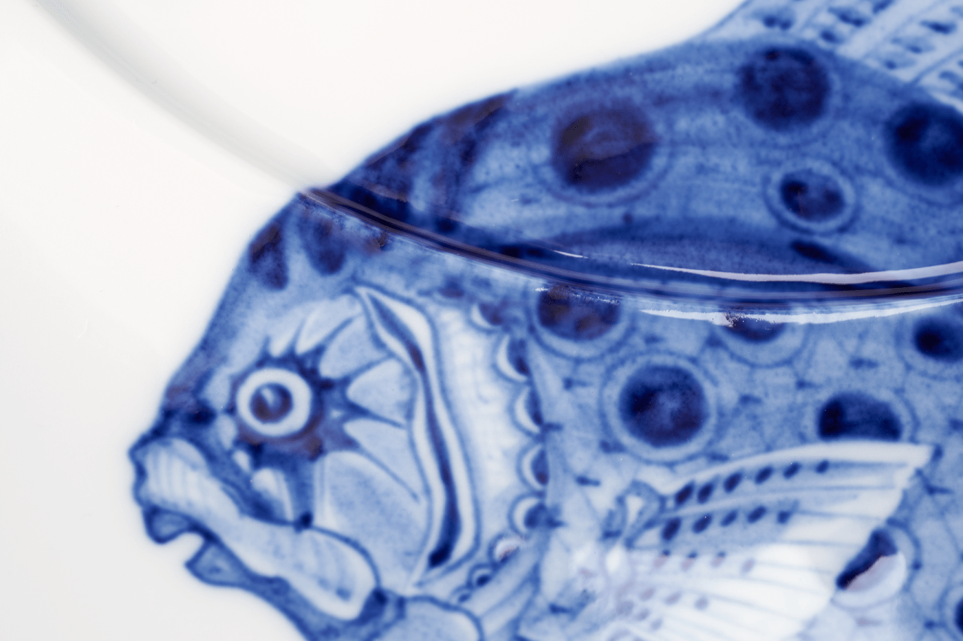 Gourmetteller, flach, "Blue Treasures", Fisch, Ø 28,5 cm | Meissen Cosmopolitan 82a277 - 37480 - Meissen Weimar