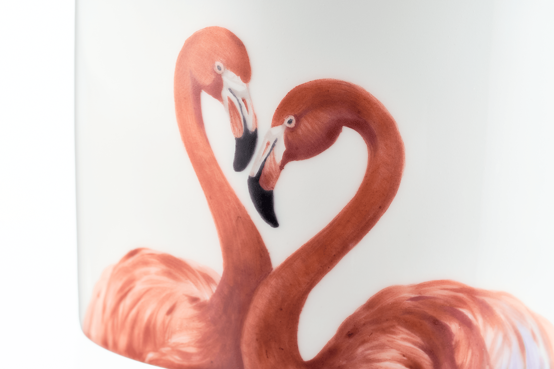 Henkelbecher Flamingo Heart, Bunt, Höhe 9 cm, 0,25 l | The Meissen Mug Collection - Berlin 61a139 - 55810 - Meissen Weimar
