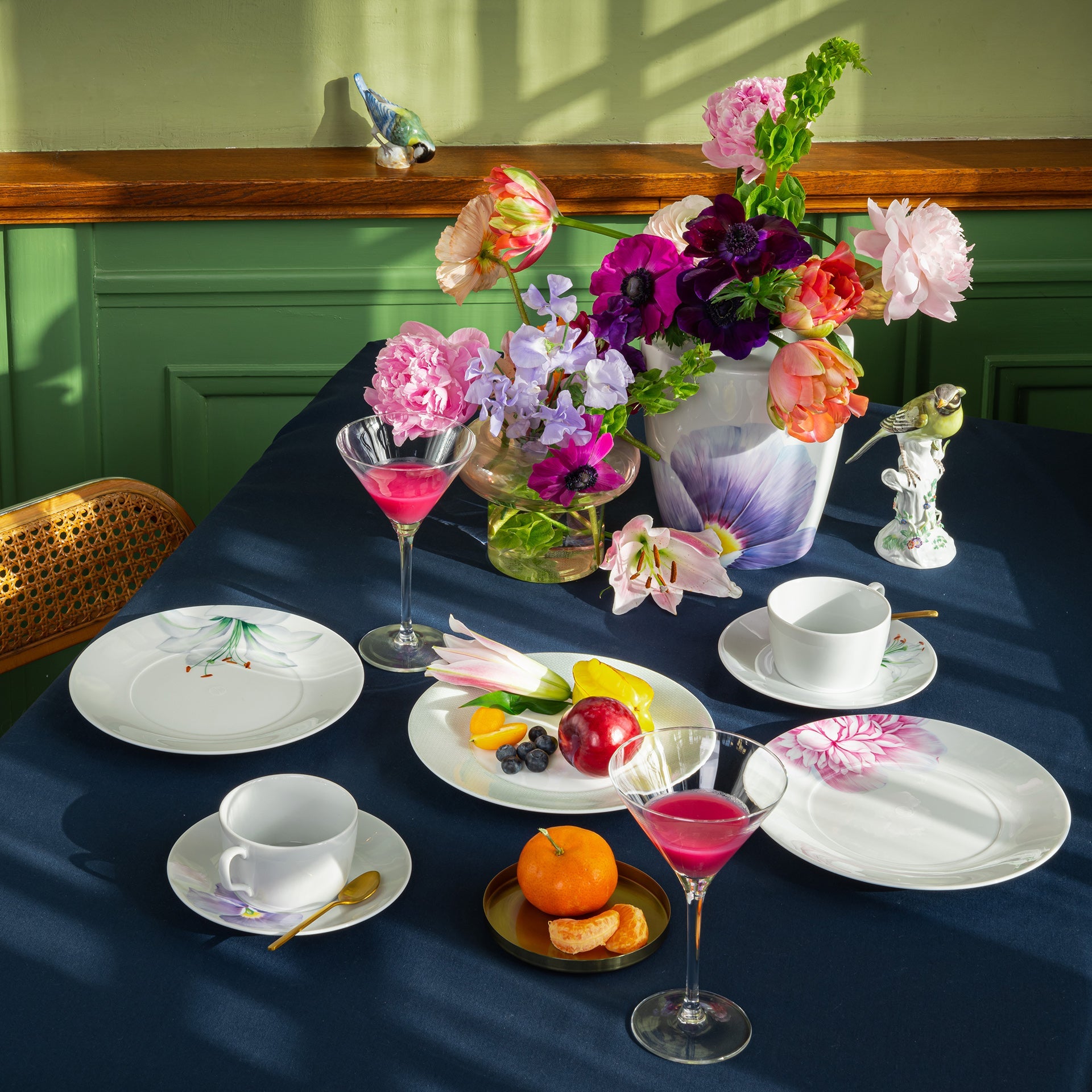 Kaffeetasse, "Giant Bloom", Stiefmütterchen, V 0,25 l | Meissen Cosmopolitan 61a160 - 37582 - Meissen Weimar