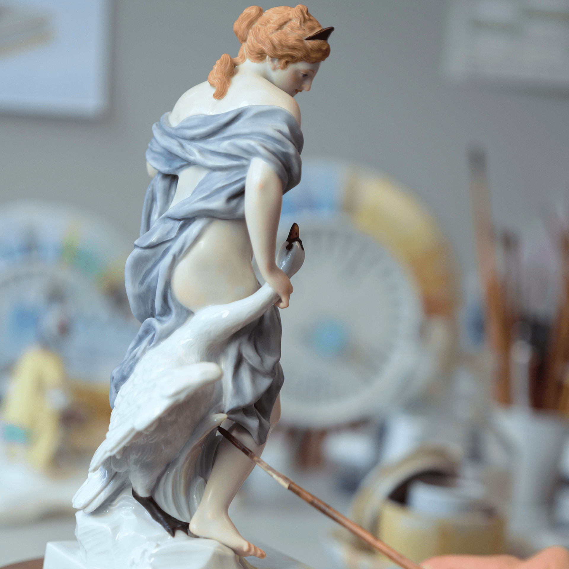 Leda mit Schwan, Lim. 25, H 26 cm | Meissen Limitierte Meisterwerke 900384-73523 - Meissen Weimar