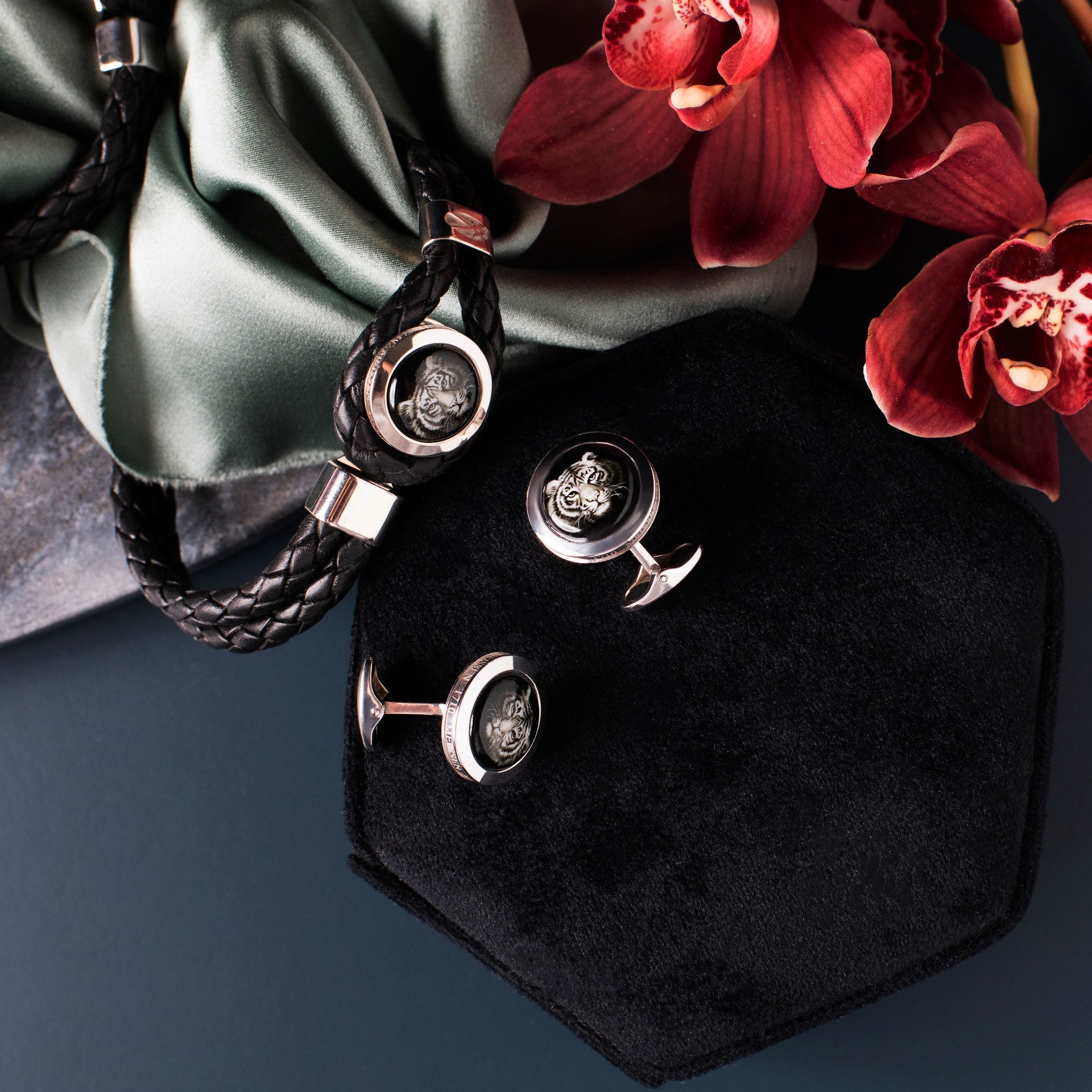 Lederarmband Tiger Motiv, 21 cm | Meissen Geschenke mpj60ti930c - Meissen Weimar