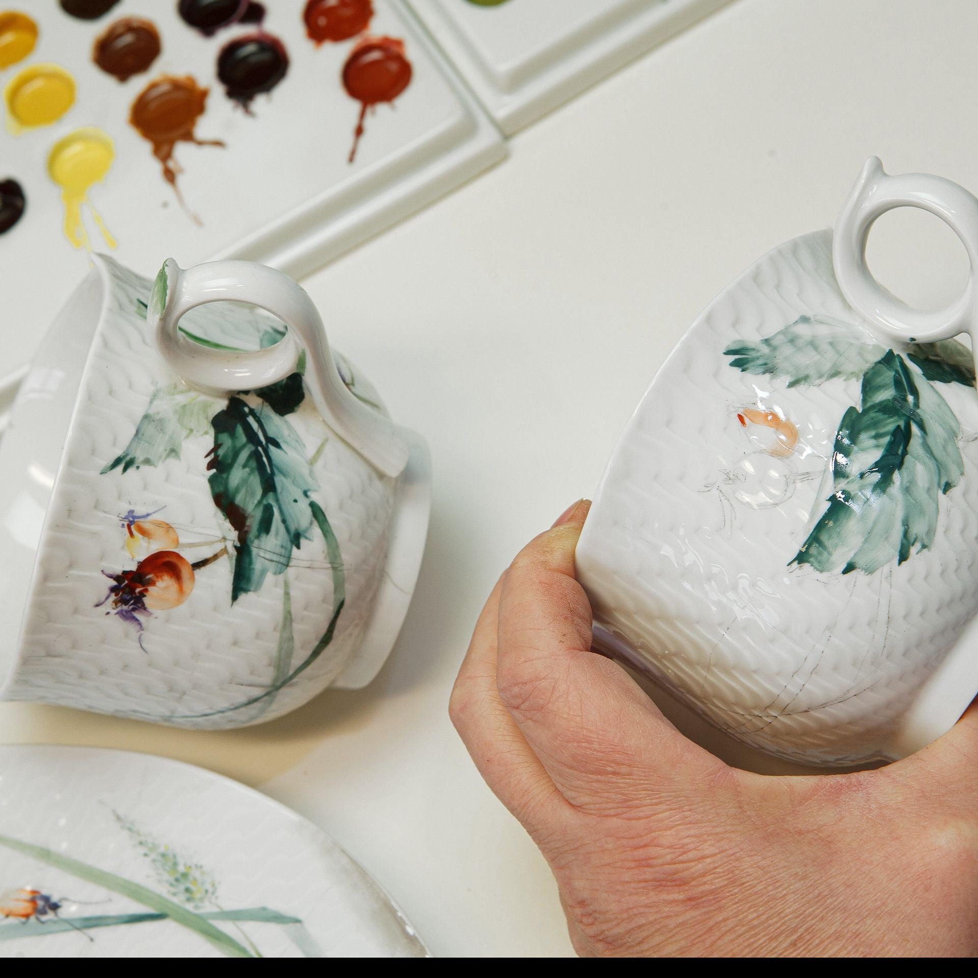 Miniatur - Glocke, Malerei Waldflora mit Insekten, Birke mit weißem Rand, H 5 cm | Meissen Exklusiv für Betzendorf 61C032 - 55M02 - Meissen Weimar