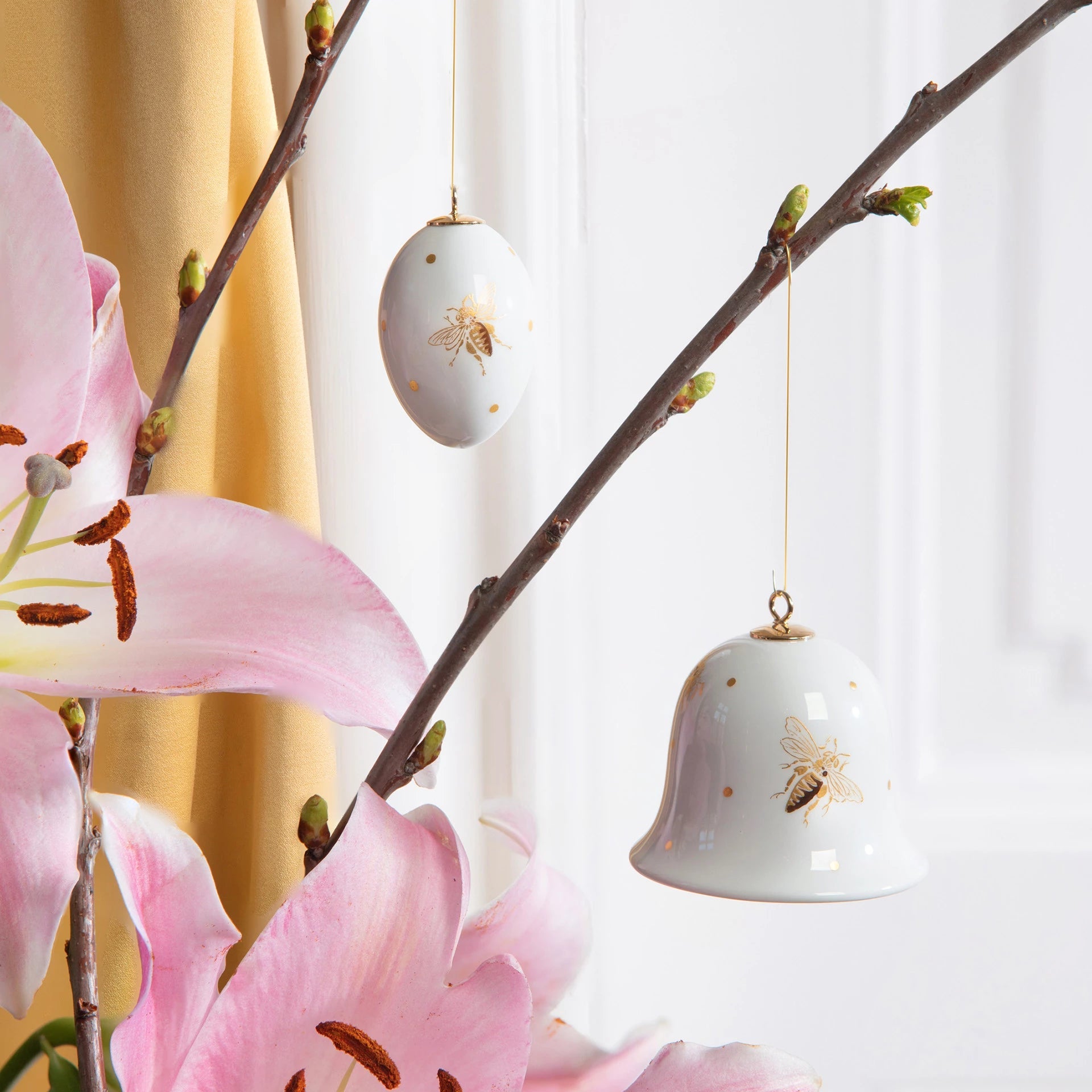 Miniatur - Glocke, Zwiebelmuster, kobaltblau, weißer Rand, H 5 cm | Meissen Zweigschmuck Glocken Kollektion 800101 - 55M02 - Meissen Weimar