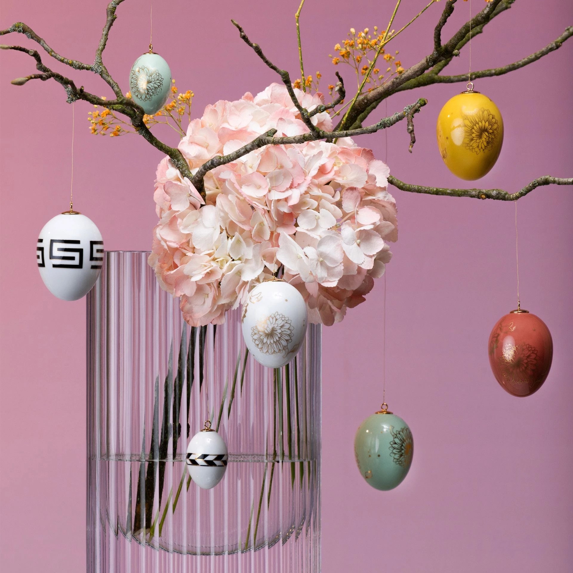 Osterei, groß, "Golden Onion Style", rot, H 7 cm | Meissen Zweigschmuck Osterei Kollektion 79B382 - 55N32 - Meissen Weimar