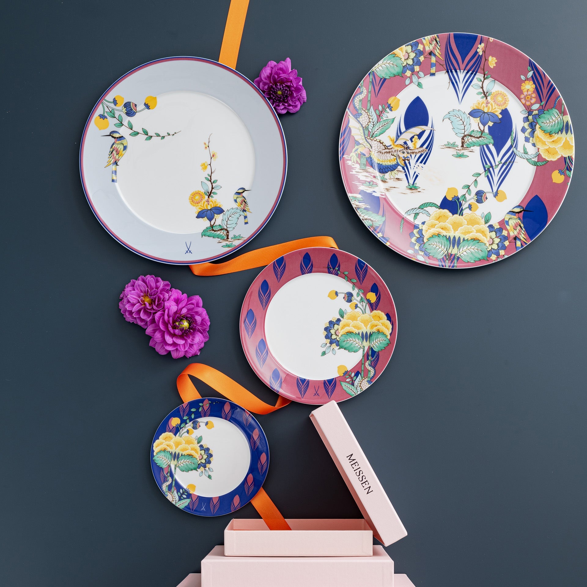 Platte, Mystic Garden, L 30 cm | Meissen No.41 Collage 79a621 - 41307 - Meissen Weimar