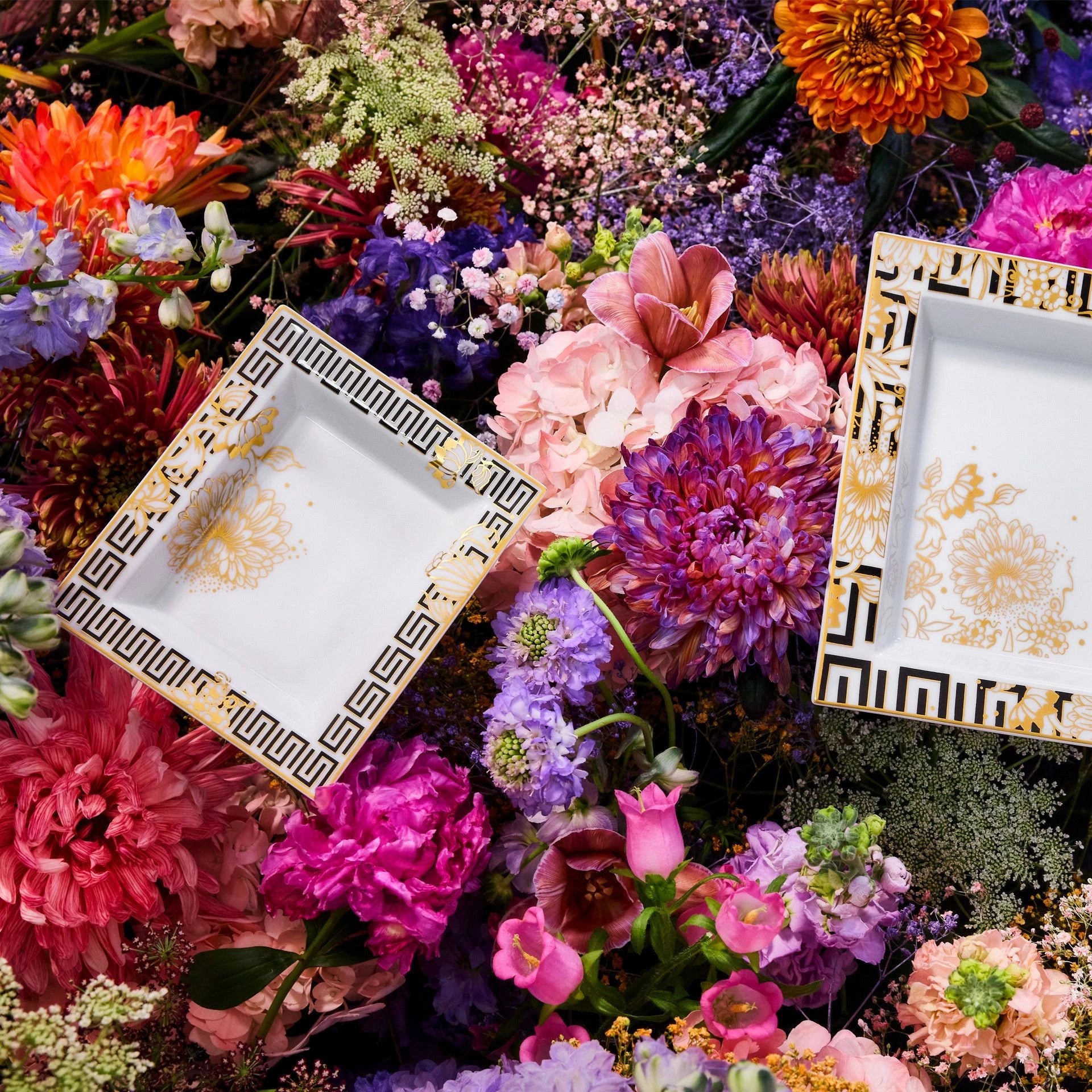 Schale eckig, groß, "Golden Onion Style", 21 x 18,5 cm | The Meissen Vide - Poche - Collection 79B603 - 53274 - Meissen Weimar