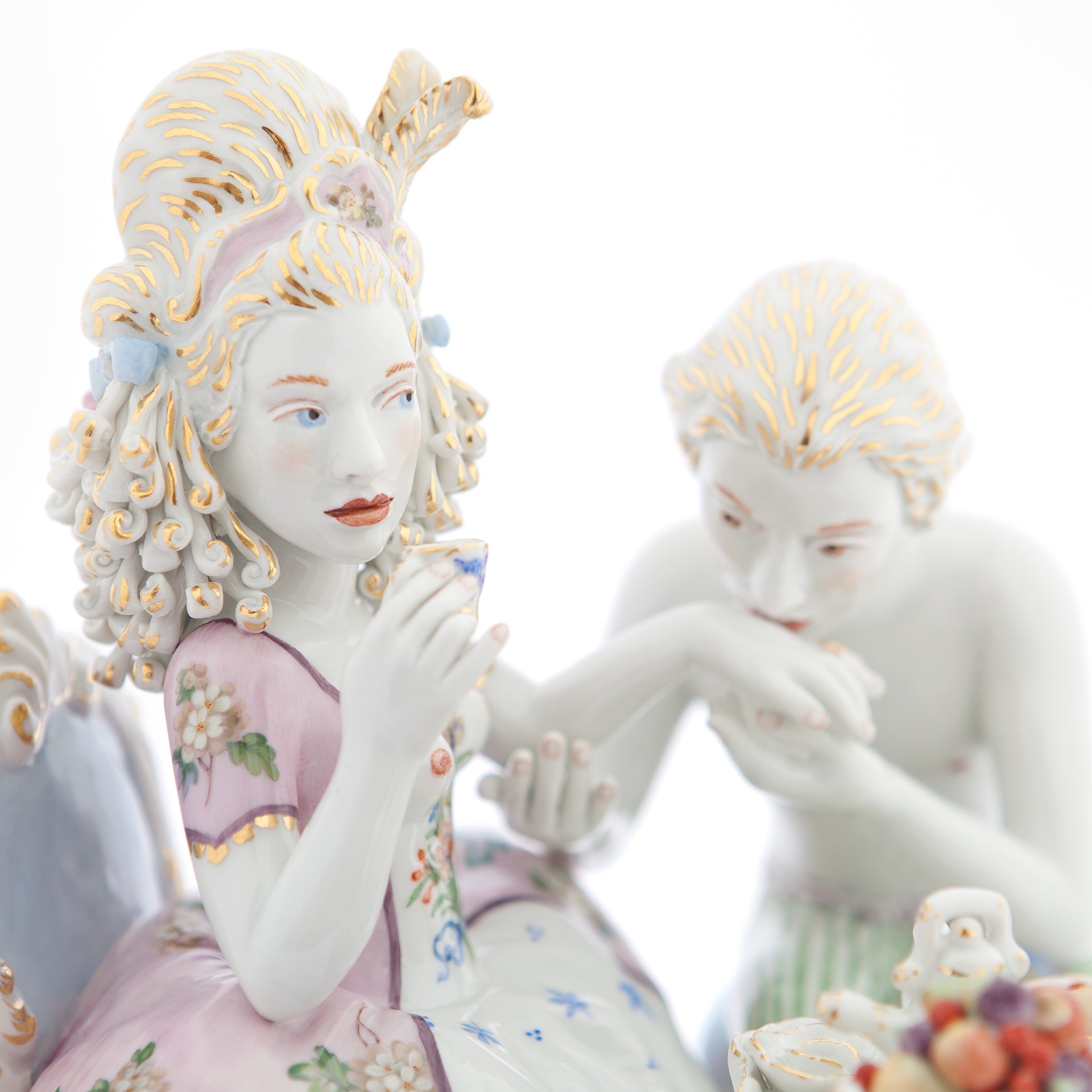 Skulptur Handkuss H 26,5 cm | Meissen Figuren Individuell 65c028 - 73698 - Meissen Weimar