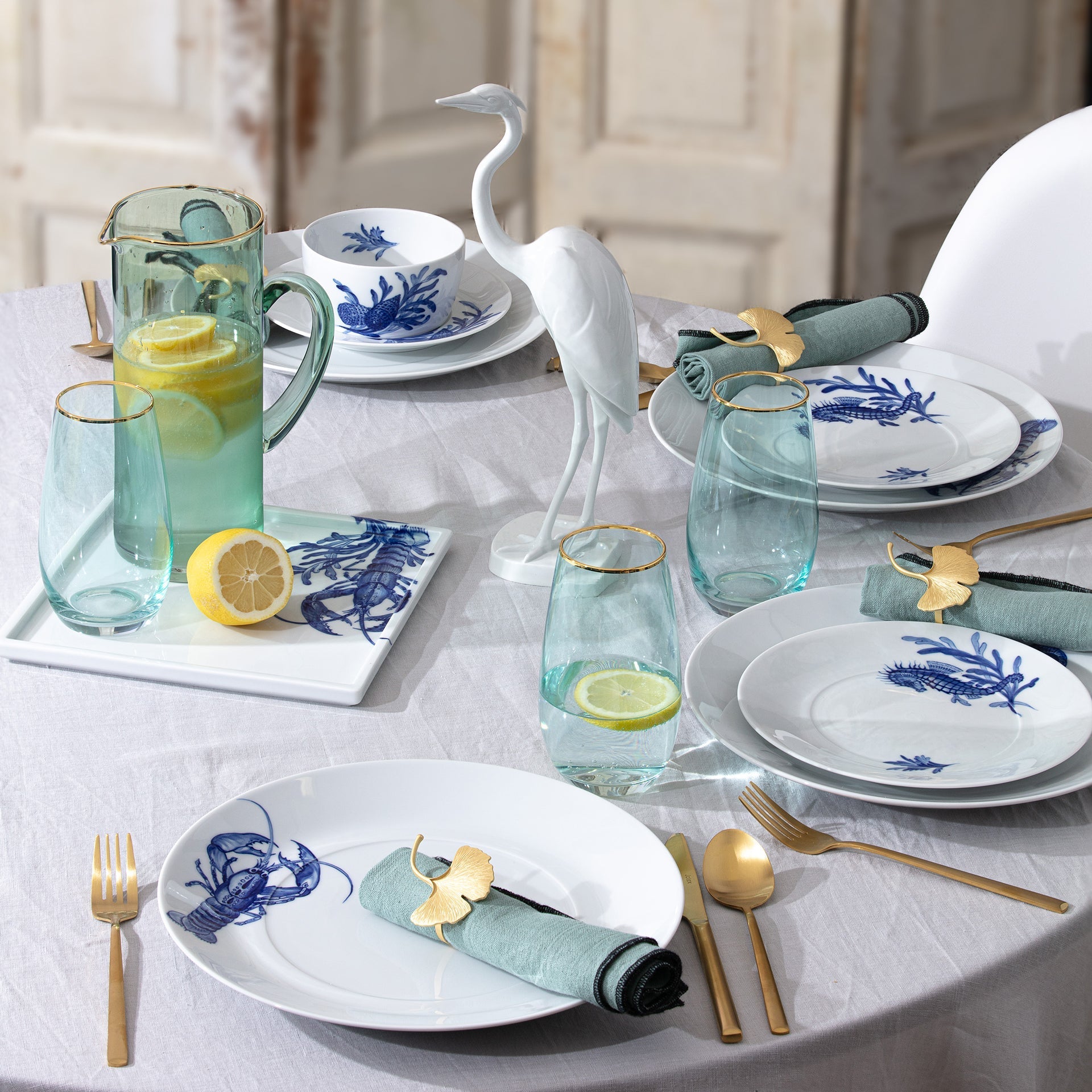 Speiseteller, groß, "Blue Treasures", Hummer, Ø 30 cm | Meissen Cosmopolitan 82a280 - 37479 - Meissen Weimar