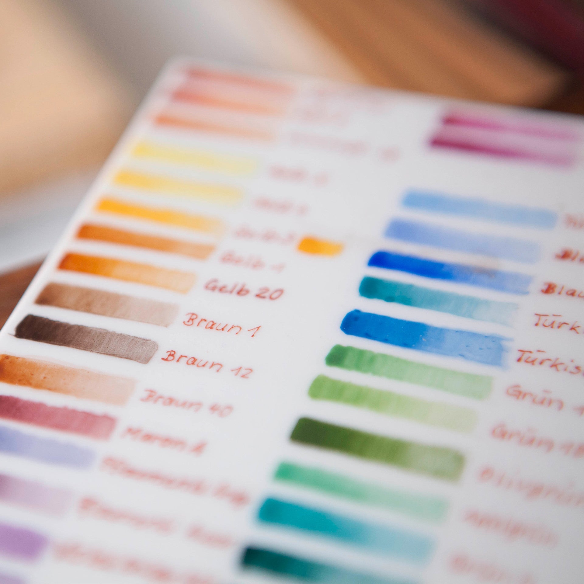 Speiseteller, Ming - Drache, rot, handausgemalt, Ø 28 cm | Meissen Neuer Ausschnitt 33D510-00479 - Meissen Weimar