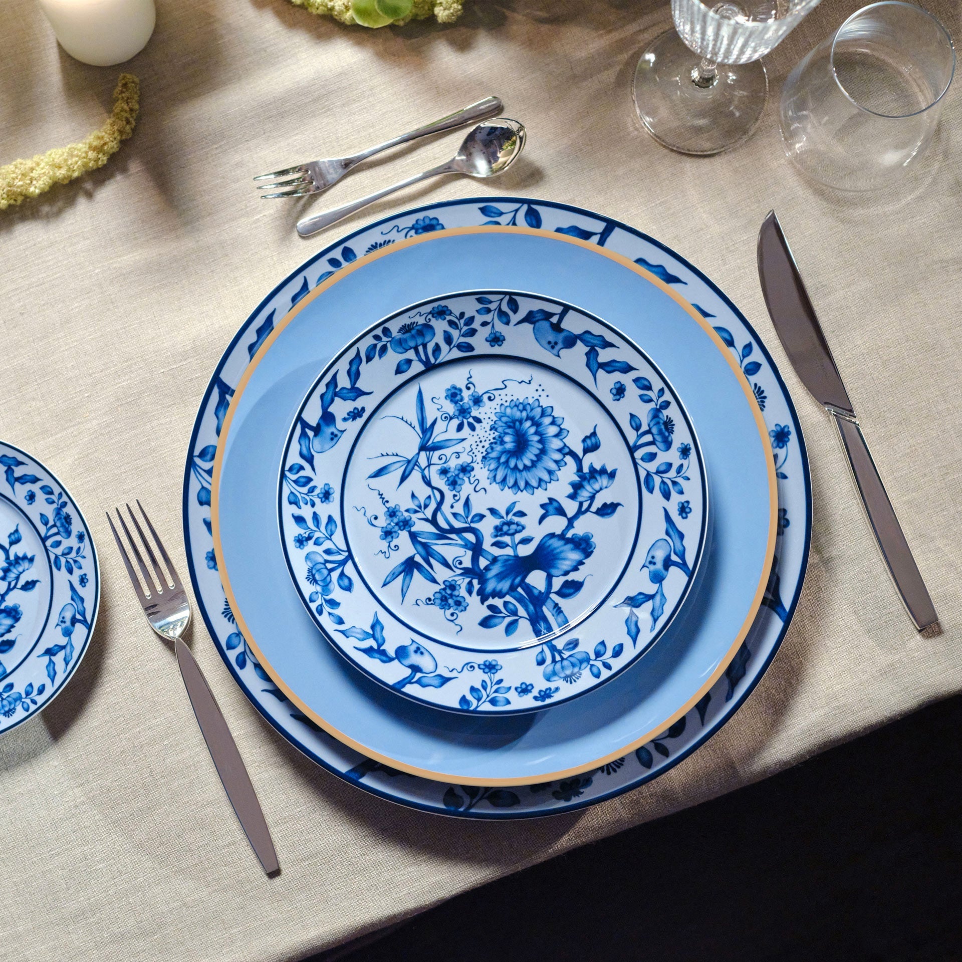 Speiseteller uni blau mit Goldrand Ø 29 cm | Meissen No.41 Casa 79b542-41479 - Meissen Weimar