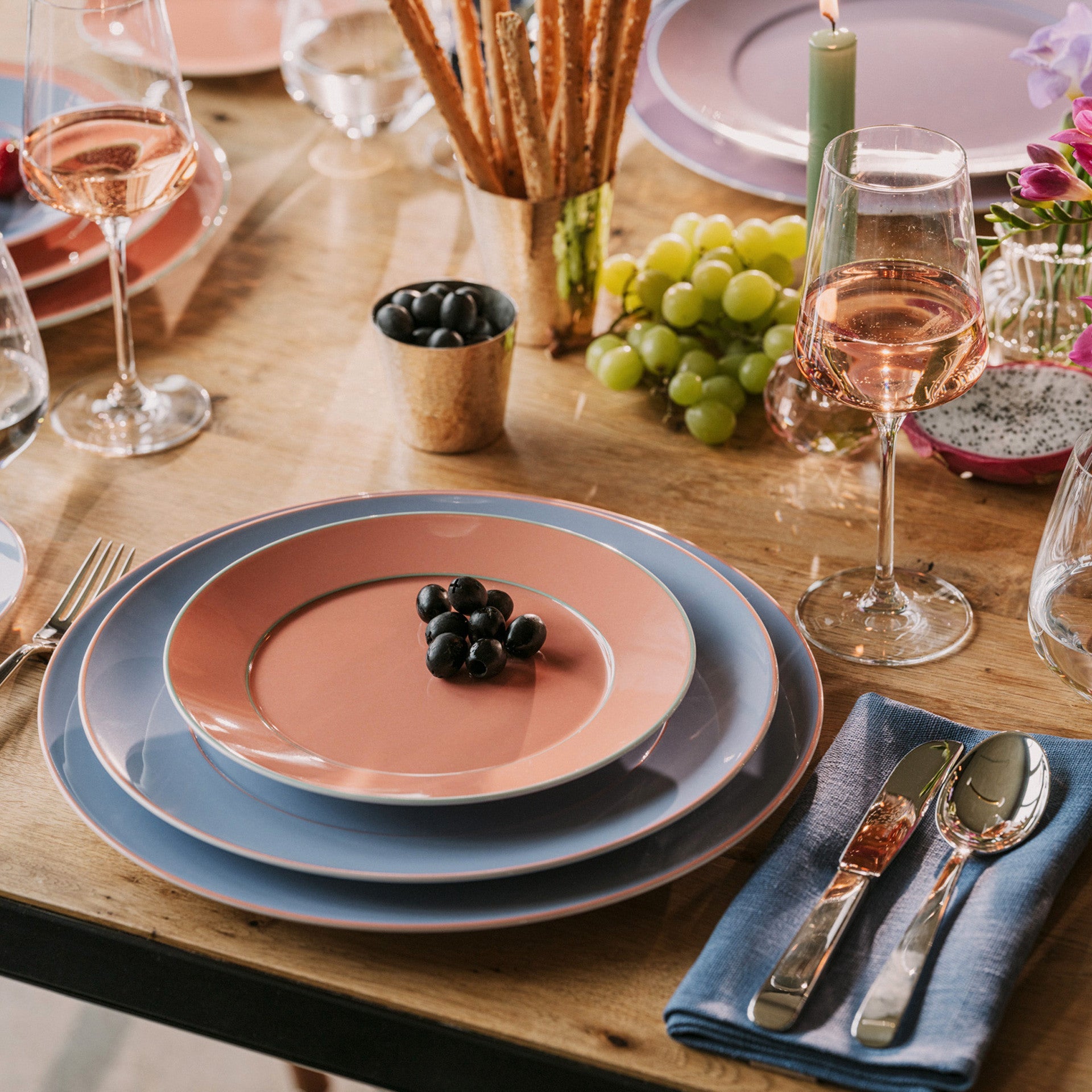 Speiseteller uni rot, Ø 29 cm | Meissen No. 41 Mystik Maison 79b511-41479 - Meissen Weimar