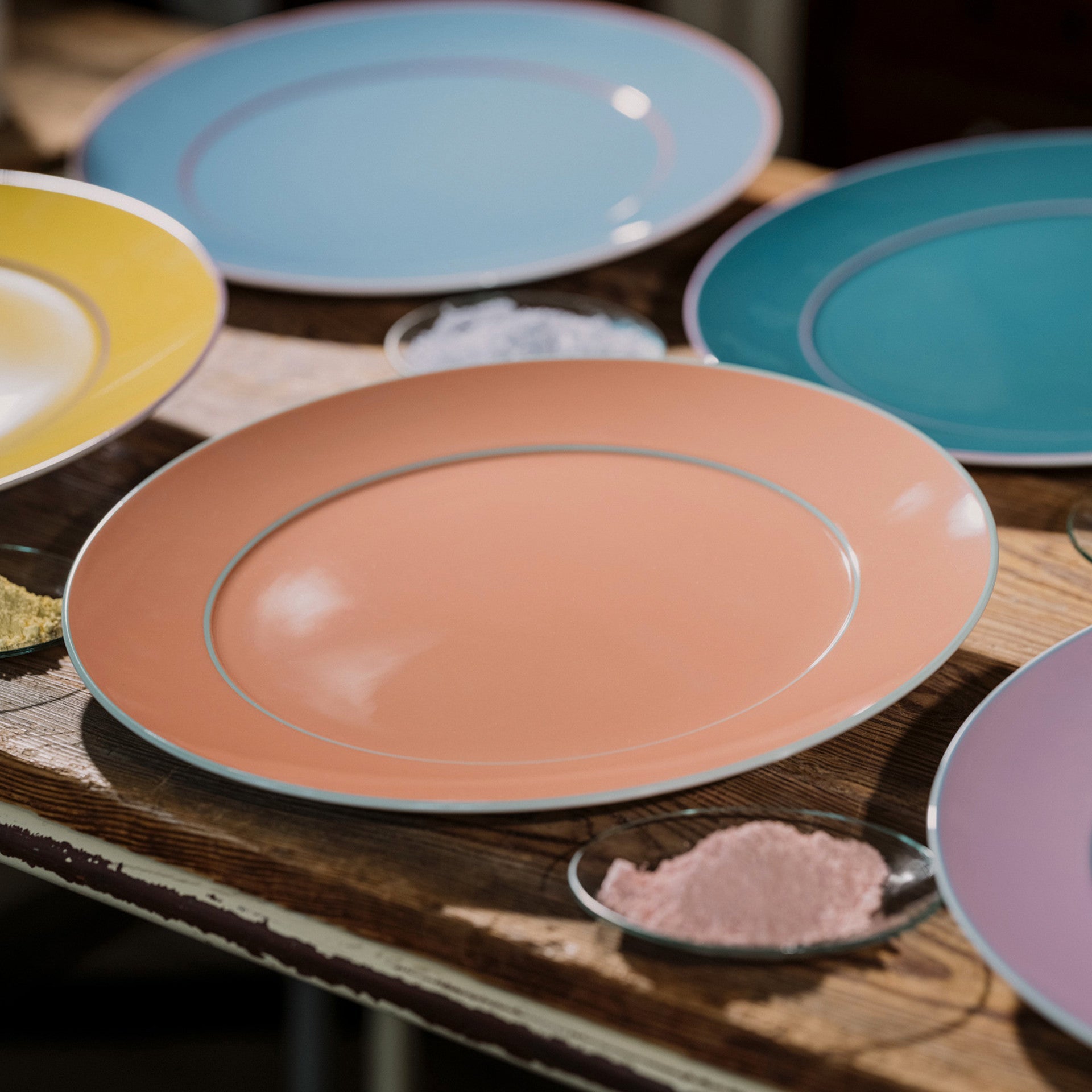 Speiseteller uni rot, Ø 29 cm | Meissen No. 41 Mystik Maison 79b511-41479 - Meissen Weimar