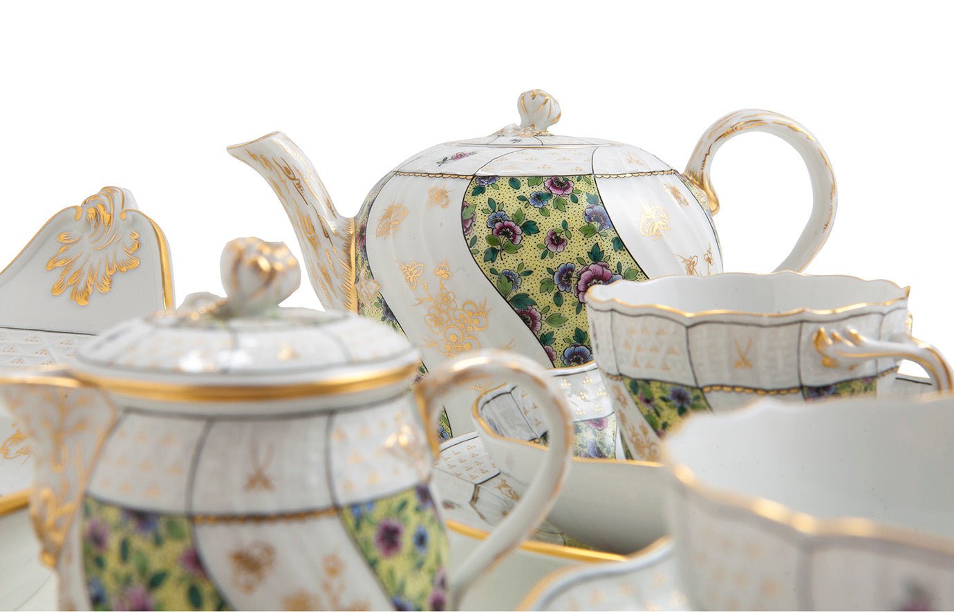 Tee - Dejeuner Blüten - und Schmetterlingsfantasien, limitiert, Gesamtgewicht 2300 g | Meissen Limitierte Meisterwerke 589984 - c0201 - Meissen Weimar