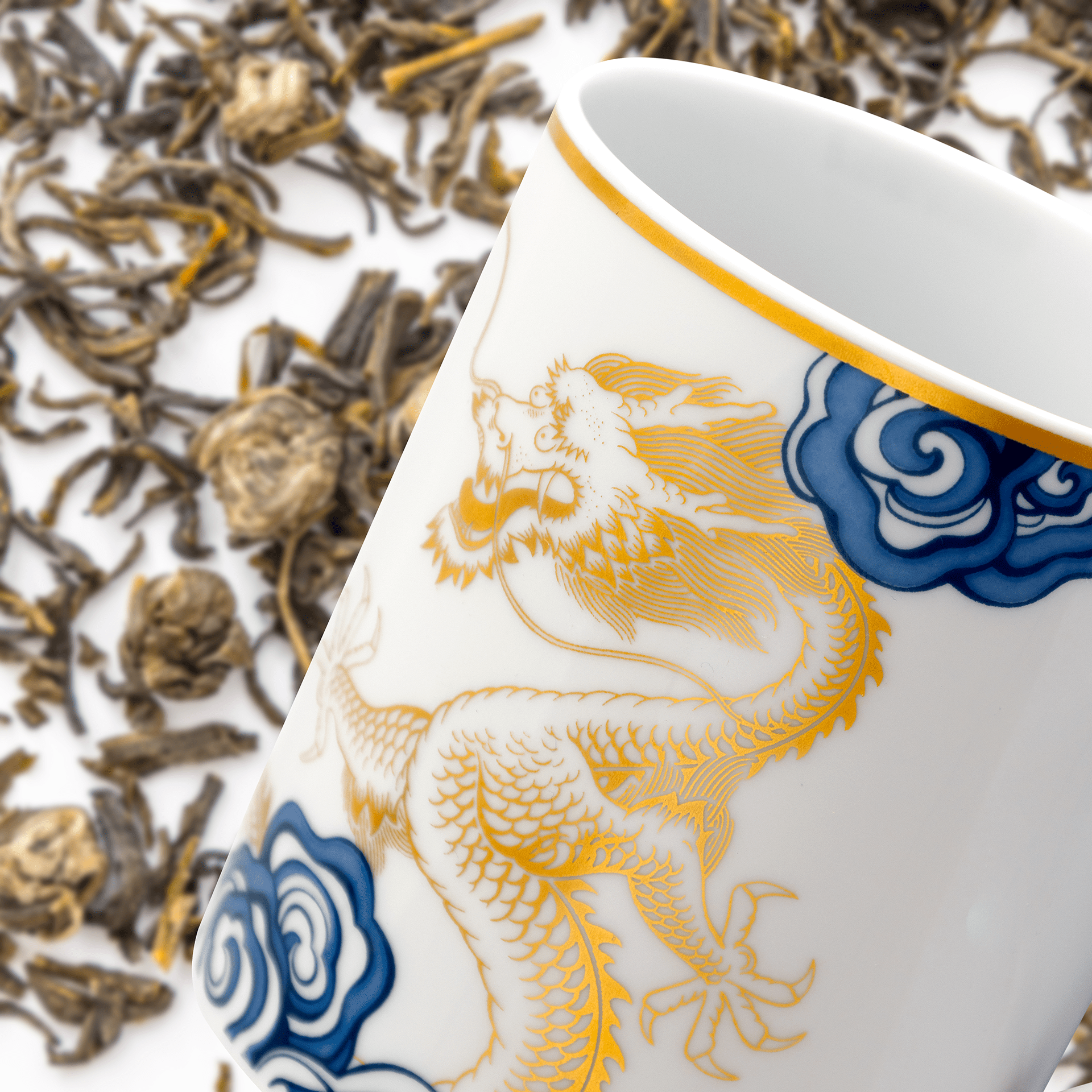 Tee - Set Glücksdrachen, 2 - tlg., BOTEANICALS Glücksdrachen - Tee 100g, 1 Henkelbecher, Mug Glücksdrachen | Meissen - Set Kollektion Genußwelten 79A943 - 55M93 - Meissen Weimar
