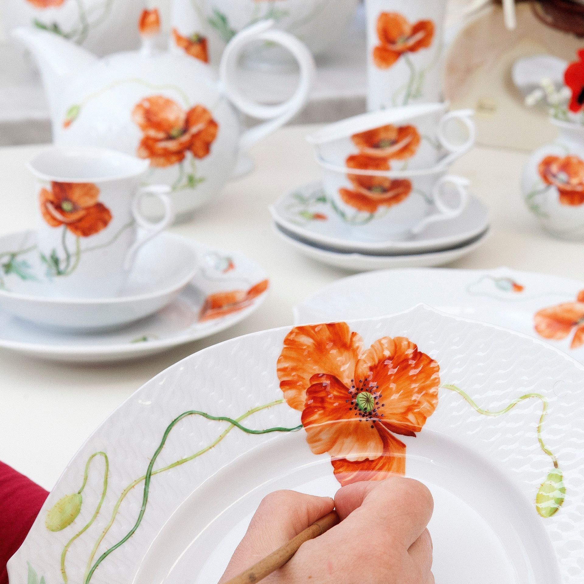 Teetasse, Blumenmalerei "Wilder Mohn", rot, weißer Rand, 0,15 l | Meissen Wellenspiel Relief 615201 - 29633 - Meissen Weimar