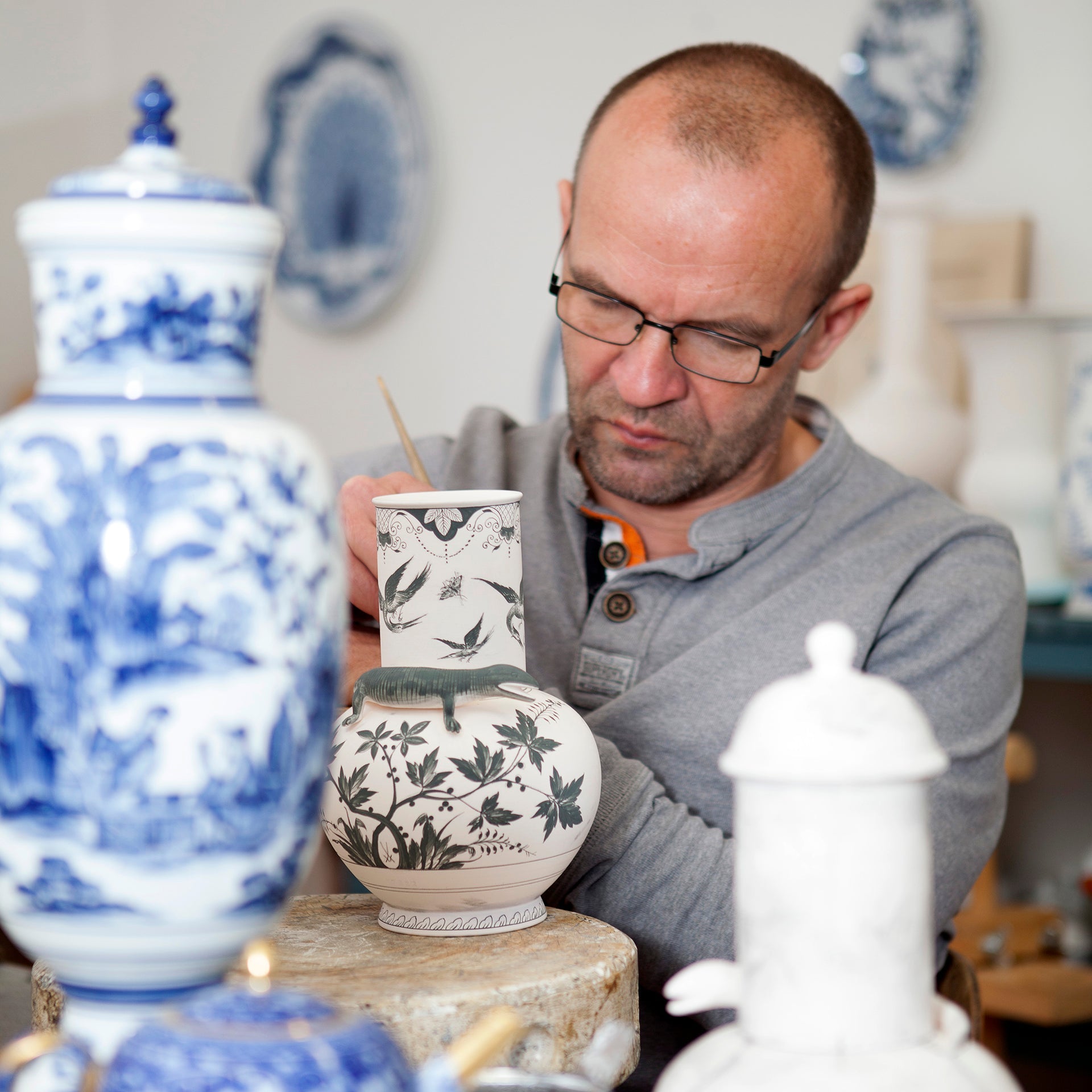 Vase Blauer Kranich, H 24 cm | Meissen Vasen Kollektion 818274 - 51322 - Meissen Weimar