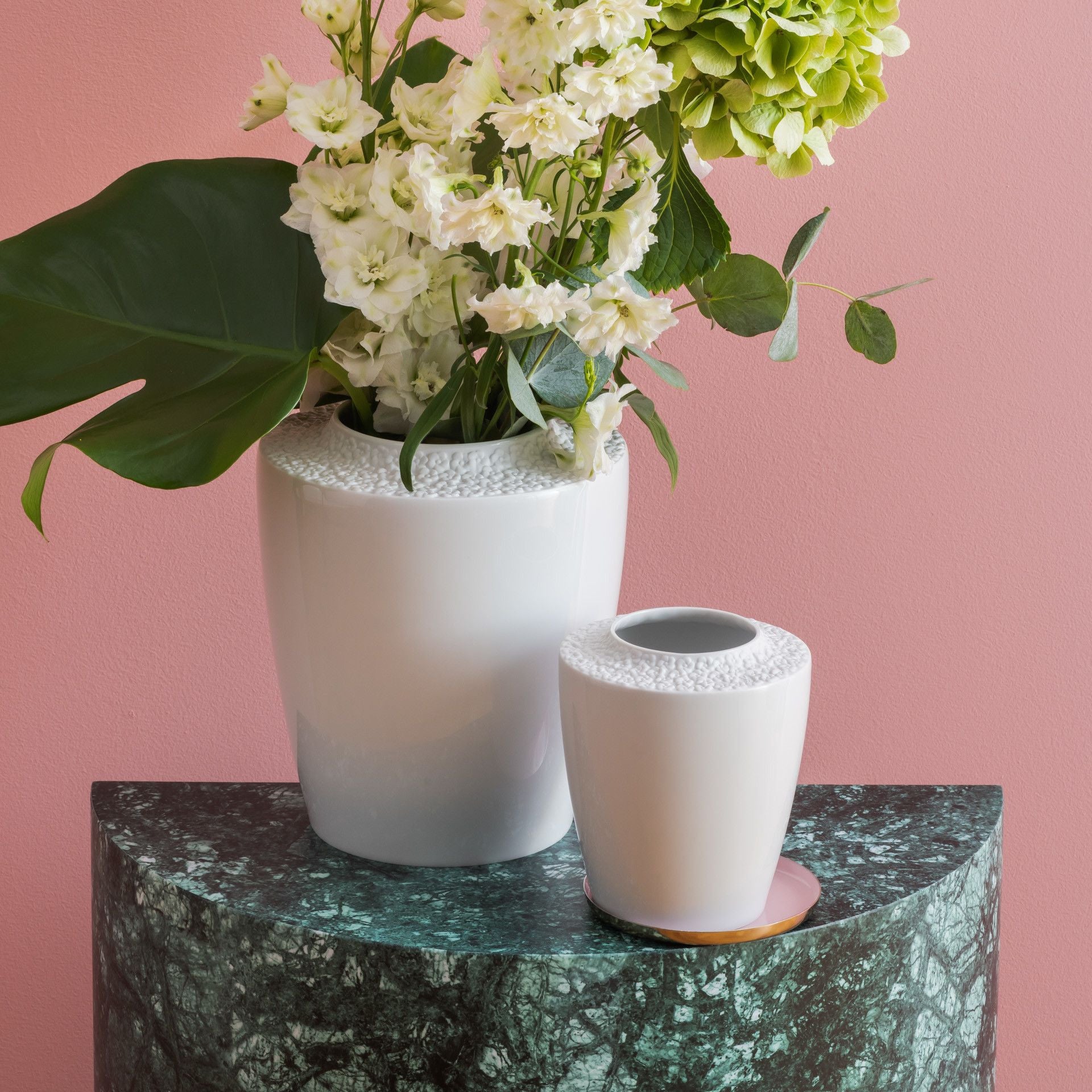 Vase klein, Biskuit Weiß, H 12,5 cm | Meissen Royal Blossom 860101 - 50534 - Meissen Weimar