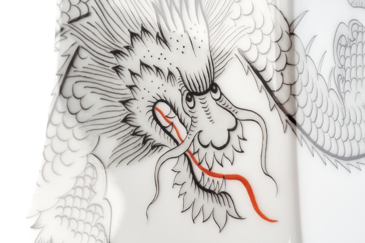 Vase, Ming - Drache, schwarz, H 25,5 cm | Meissen Vasen Kollektion 33A173 - 50262 - Meissen Weimar