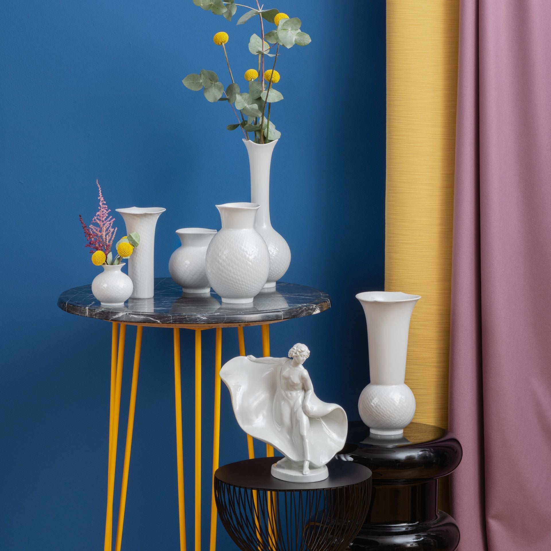 Vase mit Relief, Weiß, H 20,5 cm | Meissen Wellenspiel Relief 000001 - 50226 - Meissen Weimar