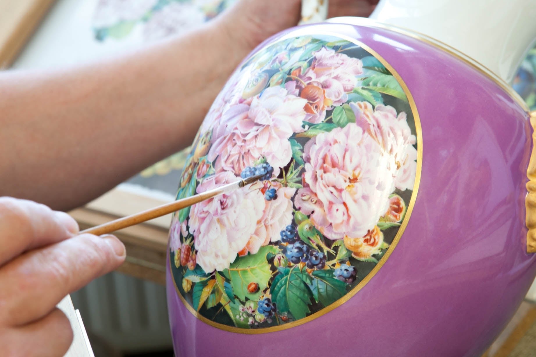 Vase Reiche Blumen - und Fruchtmalerei, H 52 cm | Meissen Limitierte Meisterwerke 254684 - 50m37 - Meissen Weimar