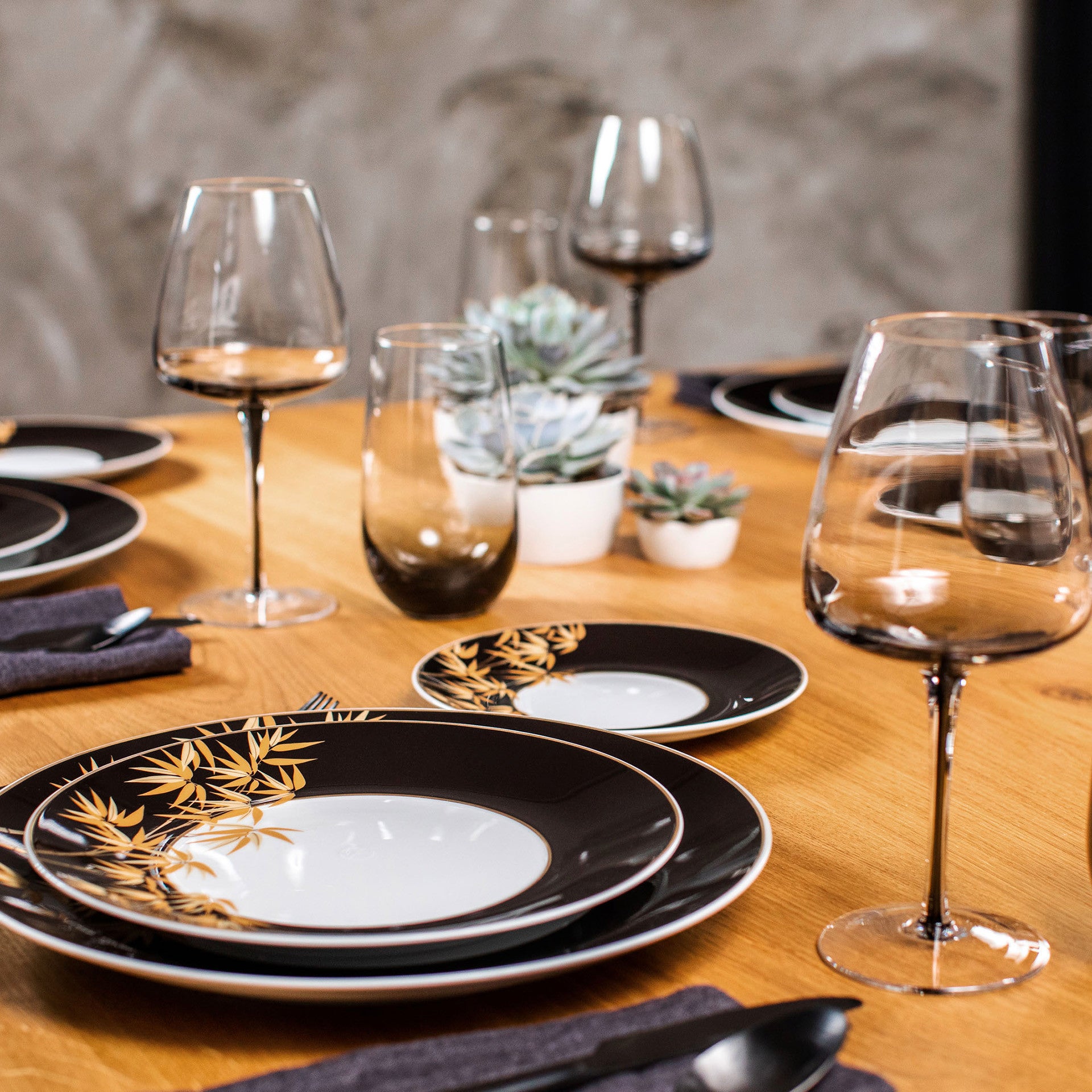 Henkelbecher Golden Bamboo H 9 cm | Meissen Berlin