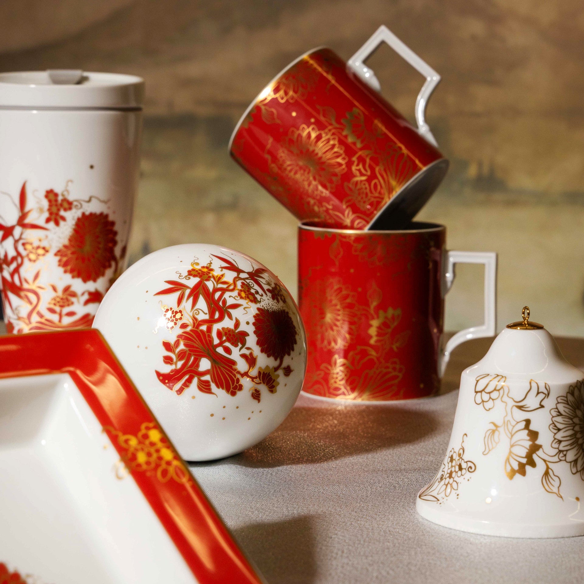 Becher mit Porzellandeckel, "MEISSEN Christmas Original", V 0,35 l | Meissen Coffee to go Collection - Nova 79B800-46M02 - Meissen Weimar