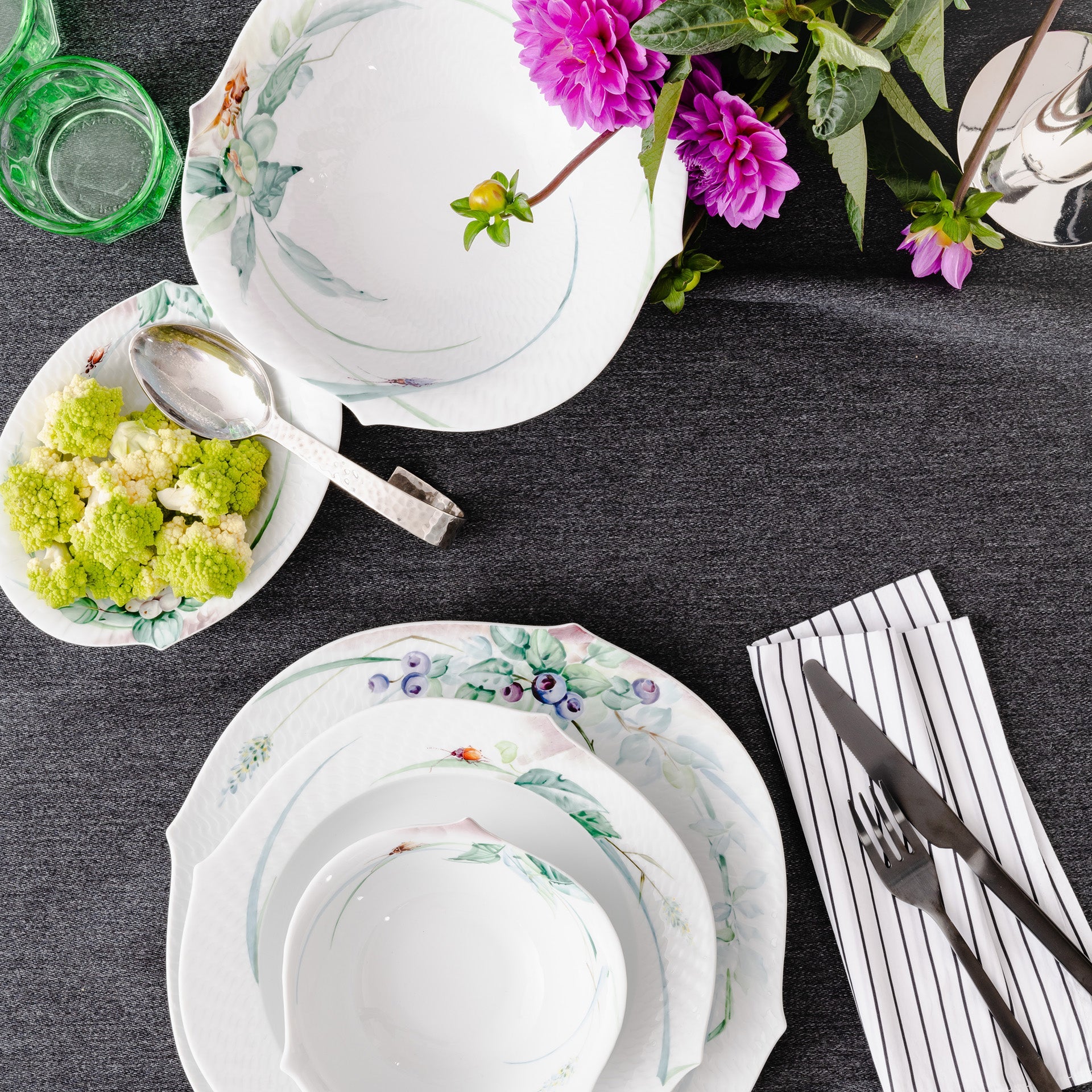 Beilagenschale Waldflora L 18 cm | Meissen Wellenspiel Relief 614501 - 29284 - Meissen Weimar
